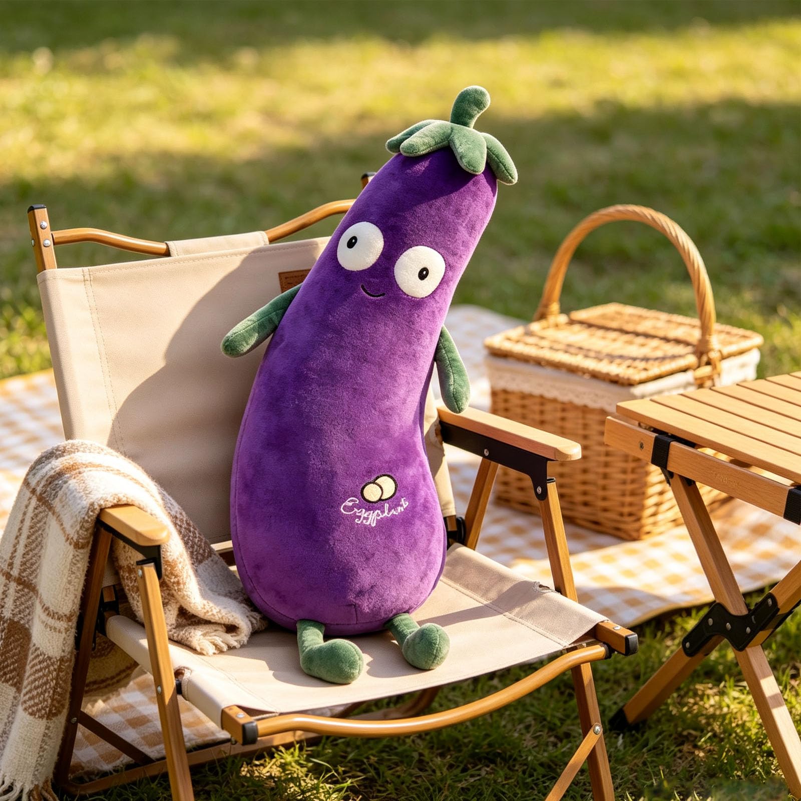 Plüschtier Aubergine, weiches Kuscheltier als Kissen, Nackenrolle & Sofadeko, Kinder und Erwachsene (110cm)