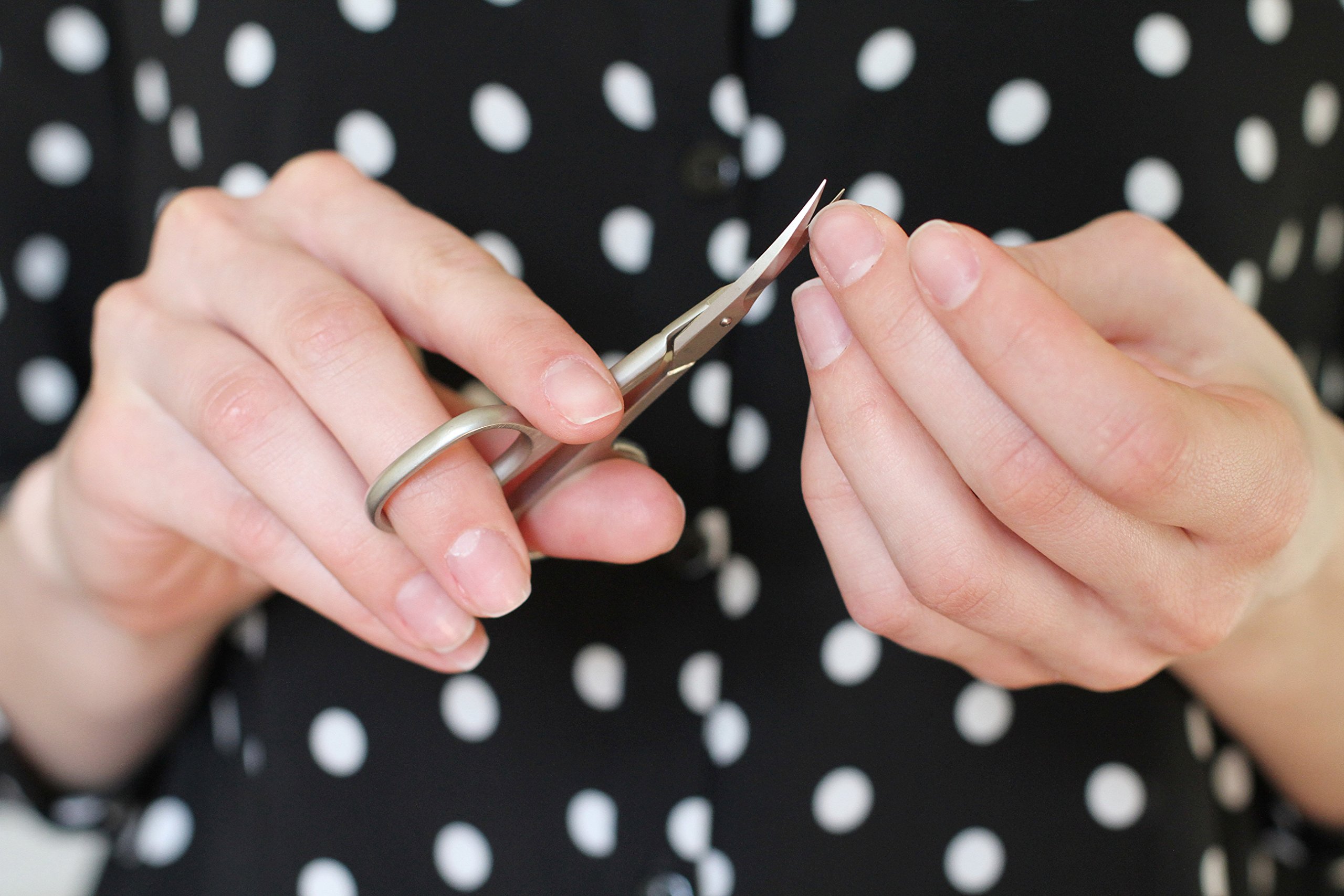 Ciseaux à ongles Mont Bleu fabriqués en Italie - Aiguisés à la main à Solingen - EU