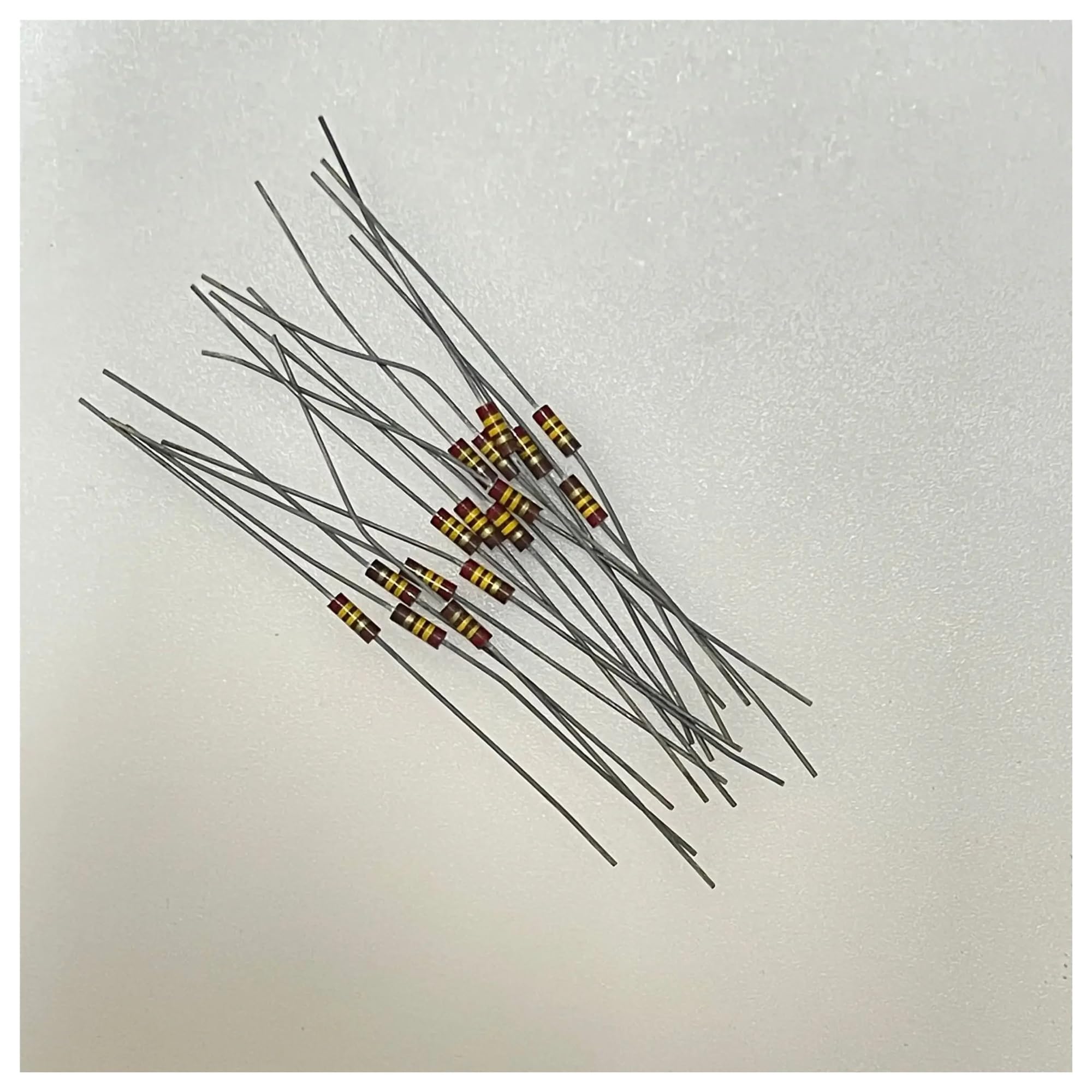 LEOTNNDQ 10pcs 1/4W 240K coupling resistor