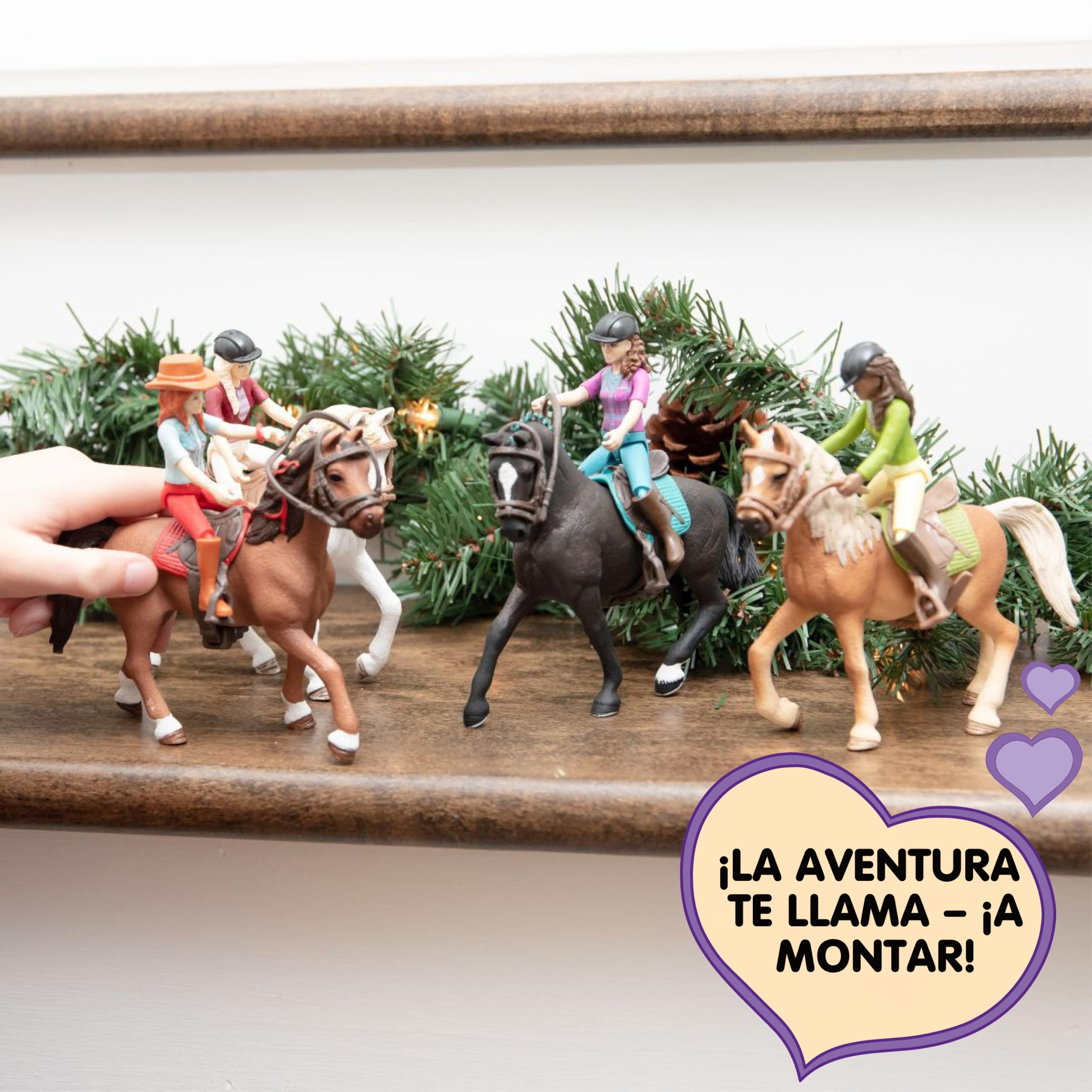 Schleich Horse Club | Paseo a Caballo 72221 | 4 Figuras móviles y 4 Caballos | Regalo para niñas y niños | Juguete de Caballos para niños a Partir de 5 años | Set de 40 Piezas | Exclusivo en Amazon