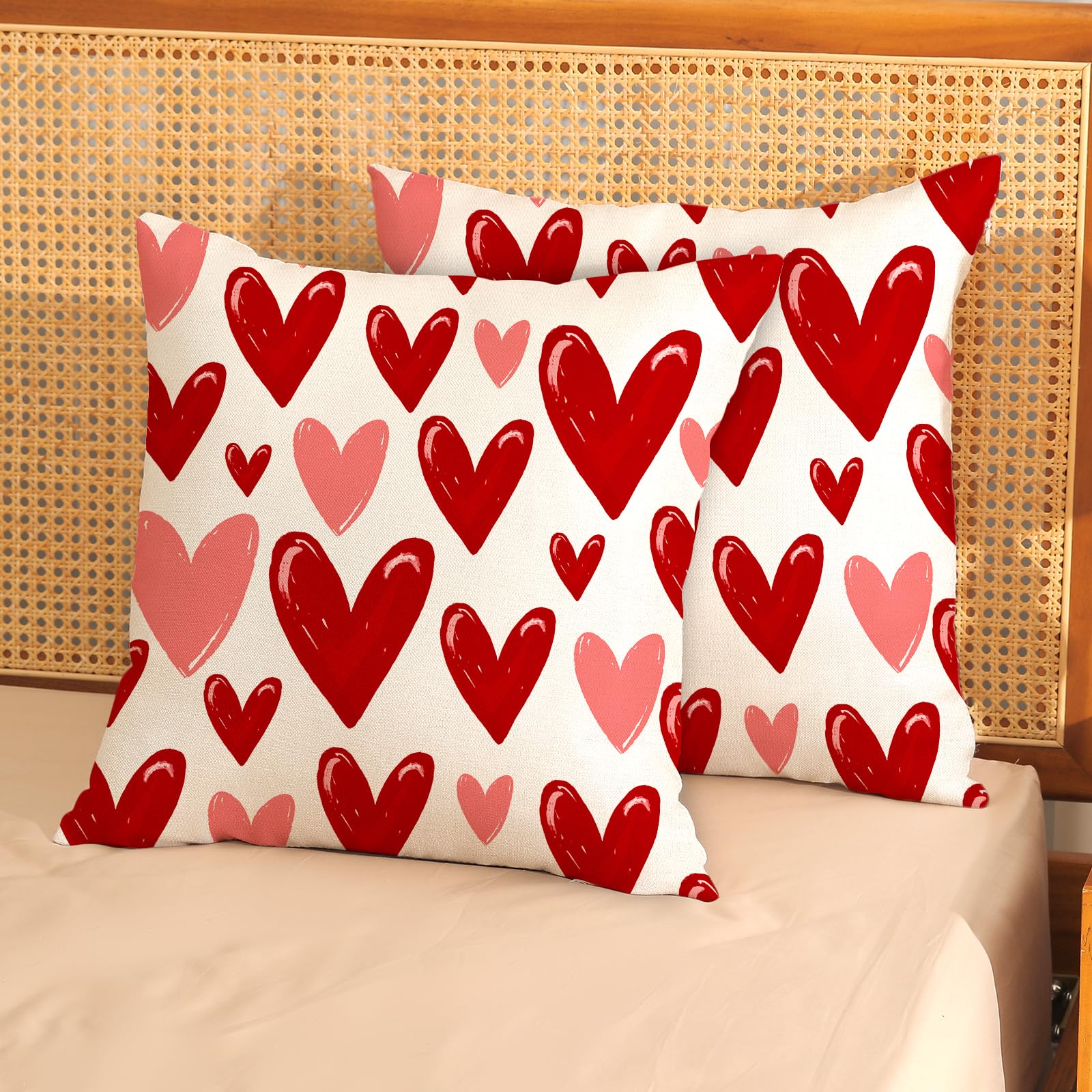 Set Mit 2 Valentinstags-Kissenbezügen Mit Herzen - 40x40 Cm, Rot, Aus Polyester-Leinen