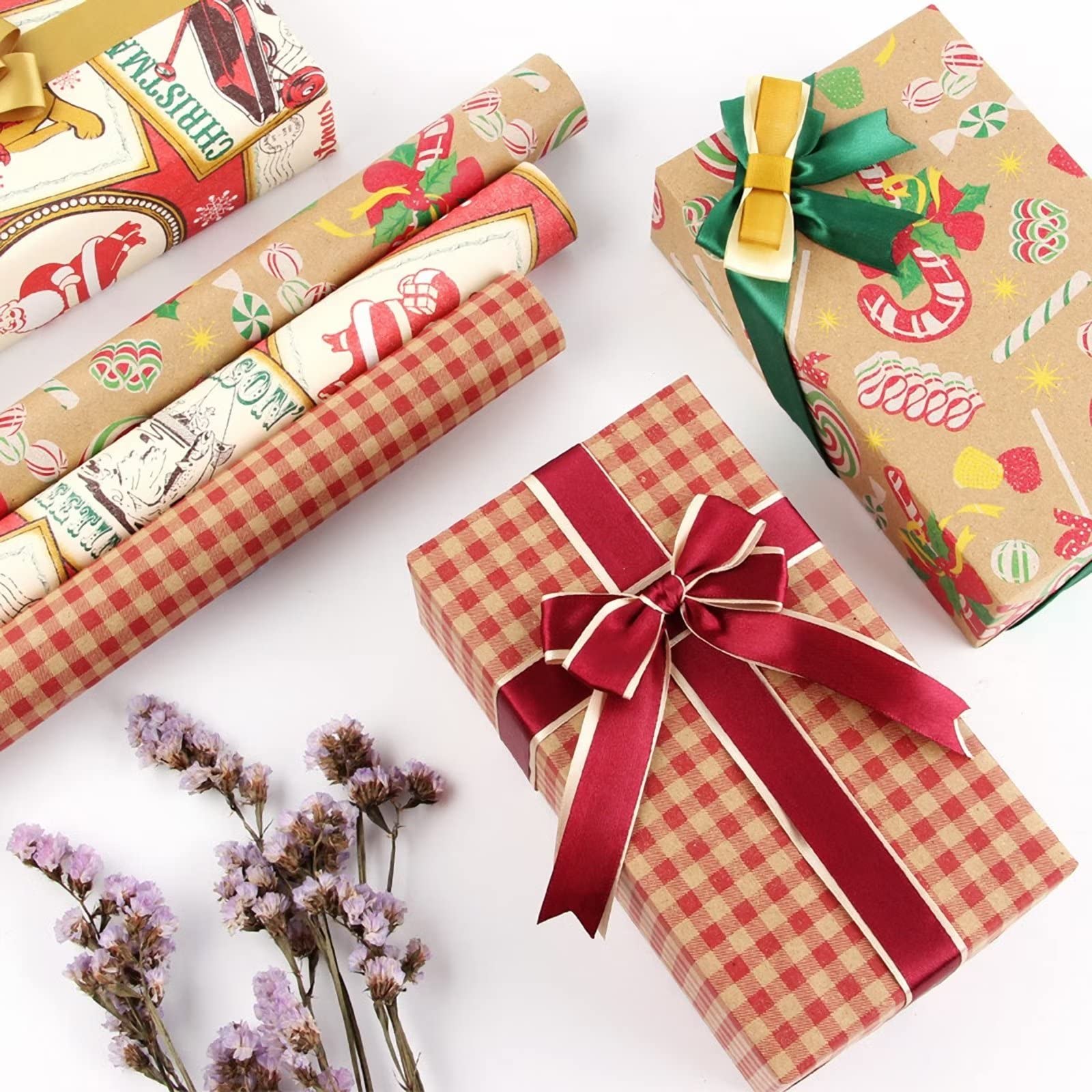 12 Rollen Geschenkpapier, Kraftpapier Weihnachten Süßigkeiten Büffel Spielen Weihnachtsmann Geschenkpapier mit Schnur, Aufkleber für Geburtstag, Babyparty, Urlaub, Party, 19,7 x 27,6 Pro Rolle, Rot