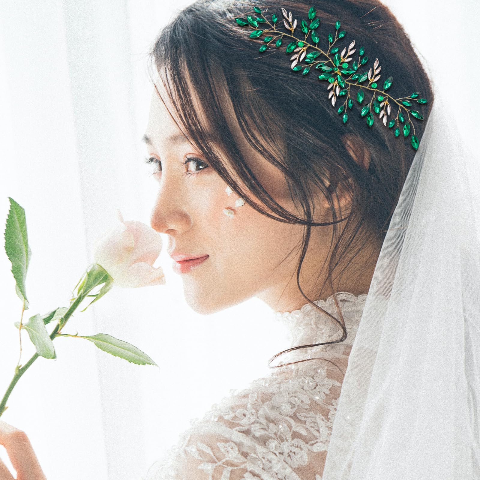 Elegant Green Headpiece

ALL REASONABLE OFFERS ACCEPTED WNEGSTG Christmas Headbands for Women, Green Christmas  main image 4