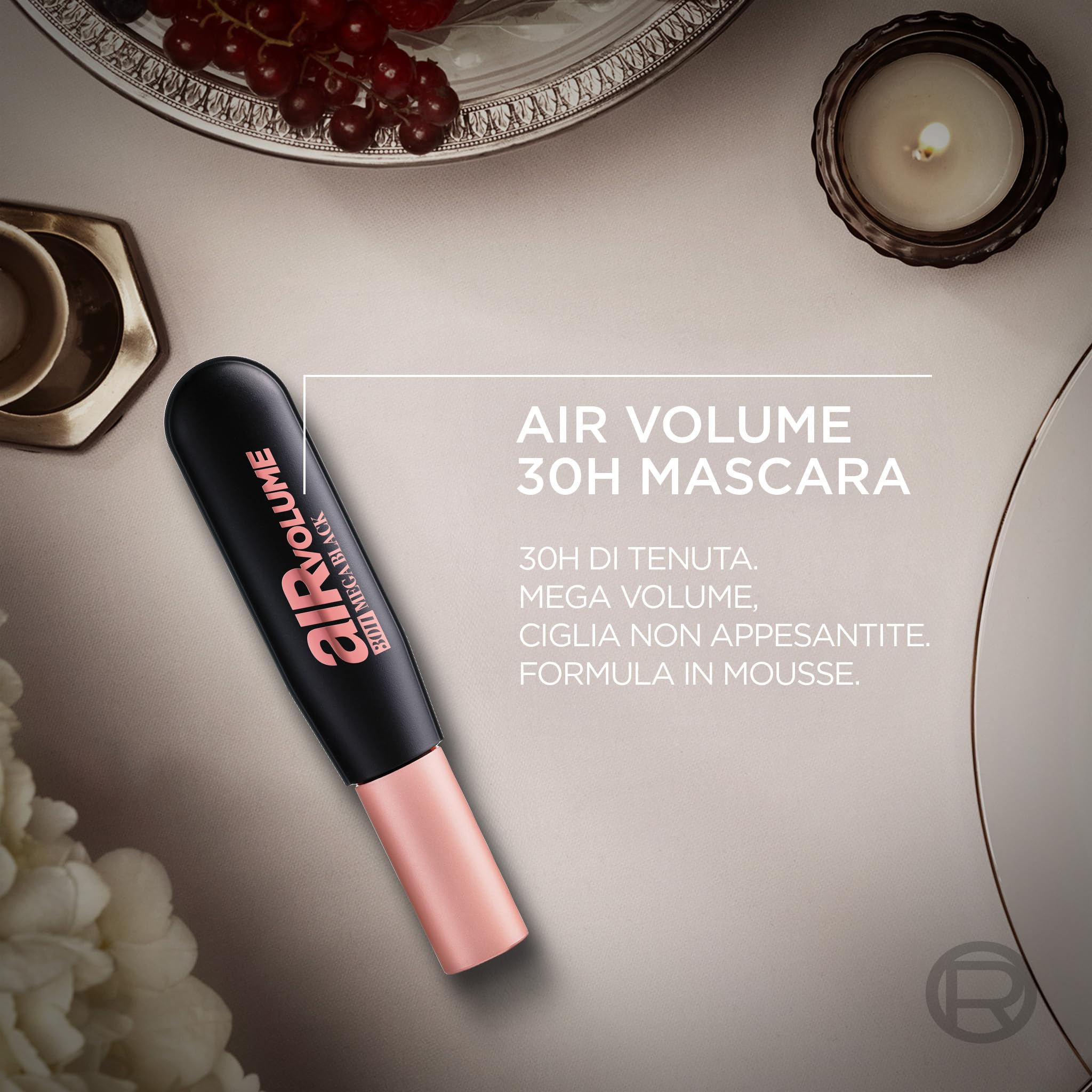 L'Oréal Paris Pochette Regalo Make Up à La Carte con Mascara Volumizzante Air Volume 30H Extra-Nero e Mini-Matita Occhi, Per i Tuoi Look Festivi, Con Elegante Beauty Case in Vernice Nera