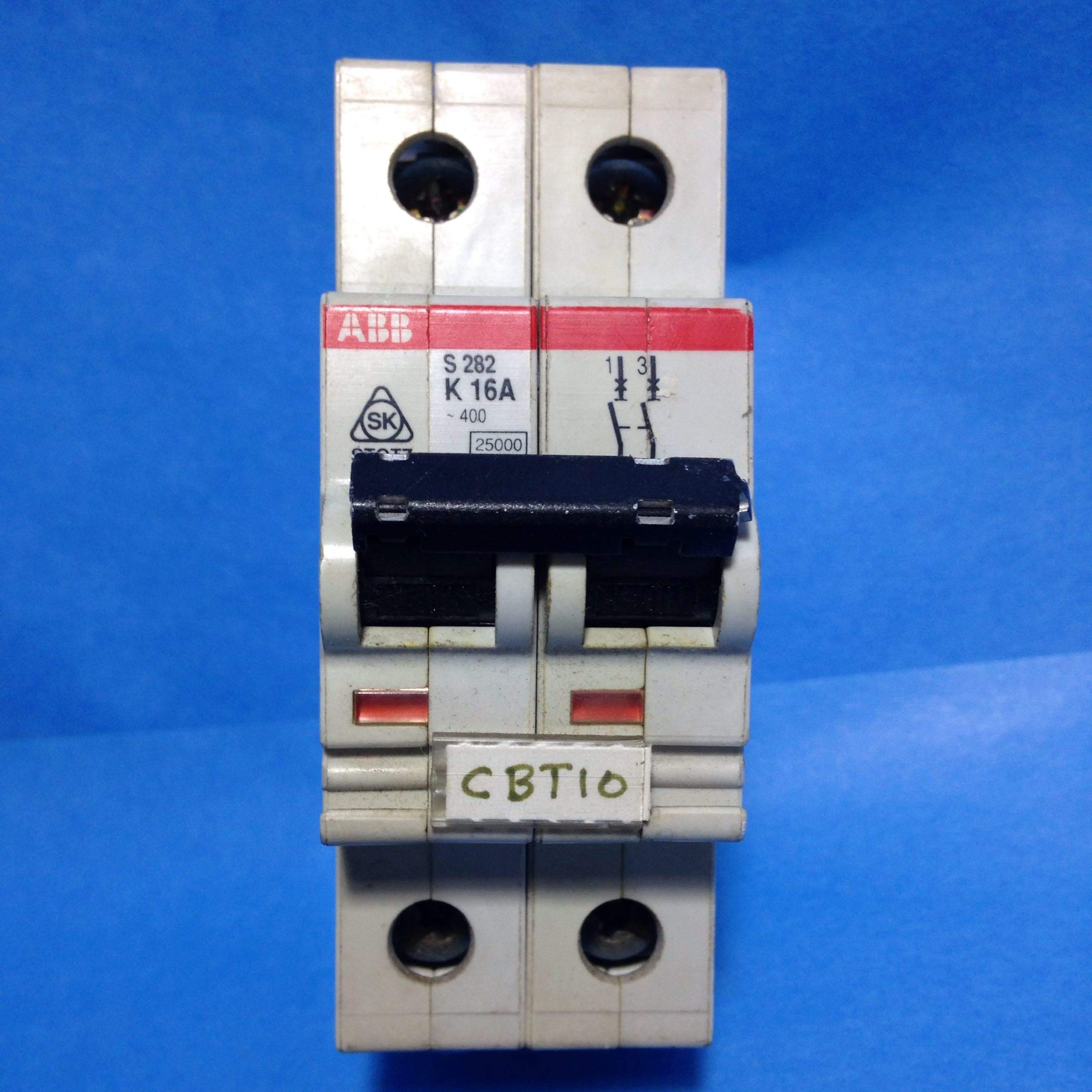 ABB, P# S282-K16A Circuit Breaker 277/480 V a.c New-1