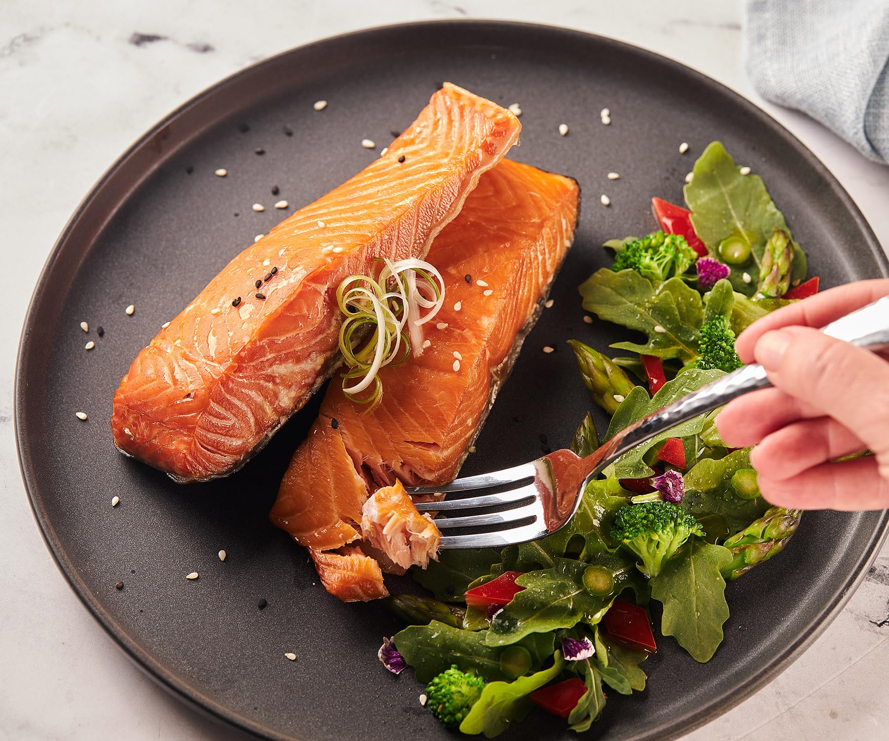 Ducktrap Lightly Smoked Atlantic Salmon 10oz 2 portions — view 7