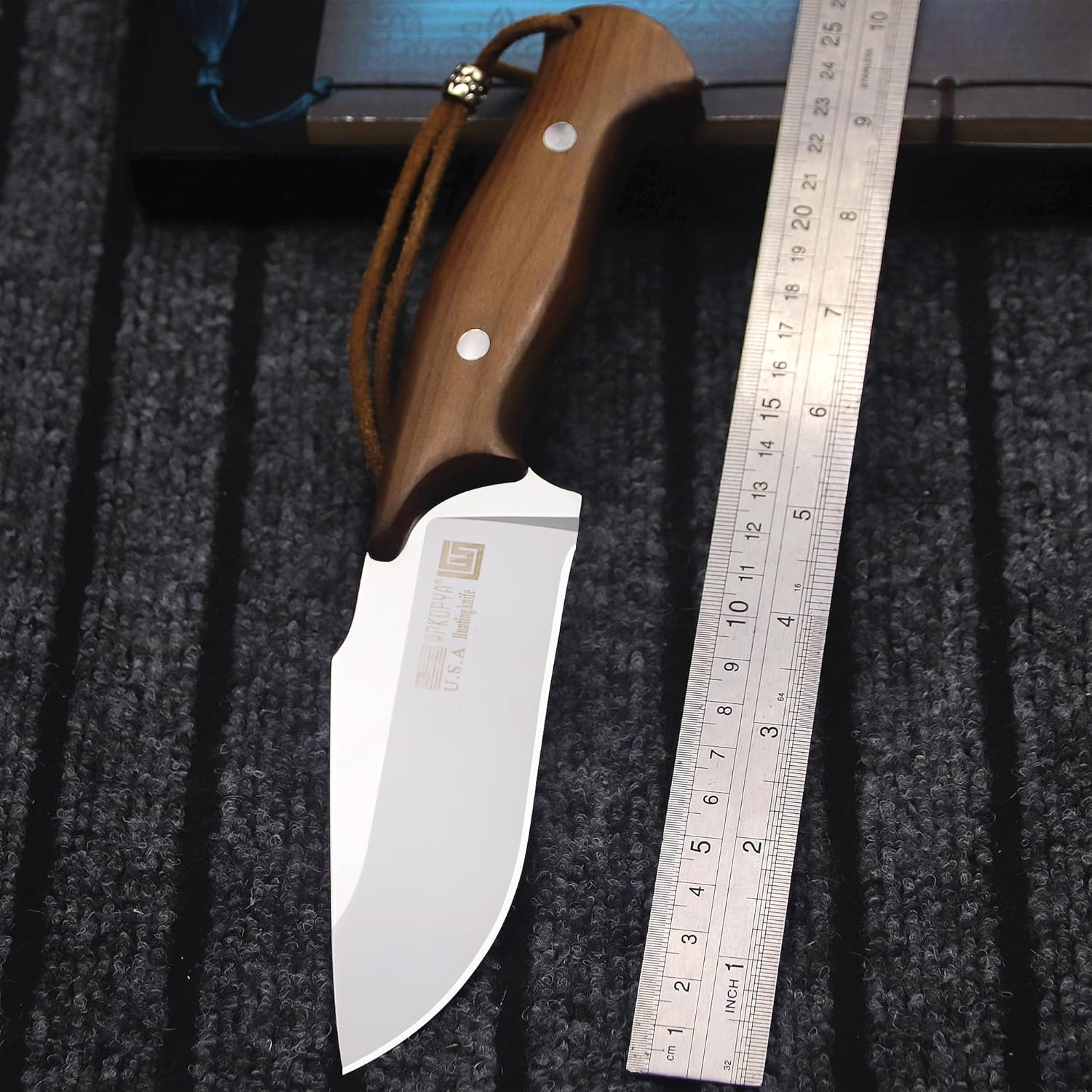 WPKOPYA U.S.A 9.8-inch 440c Mirror Light Full Tang Sandalwood Handle Outdoor Hunting Knife+Leather Sheath, Camping Survival, Fishing, Hiking, EDC Tool