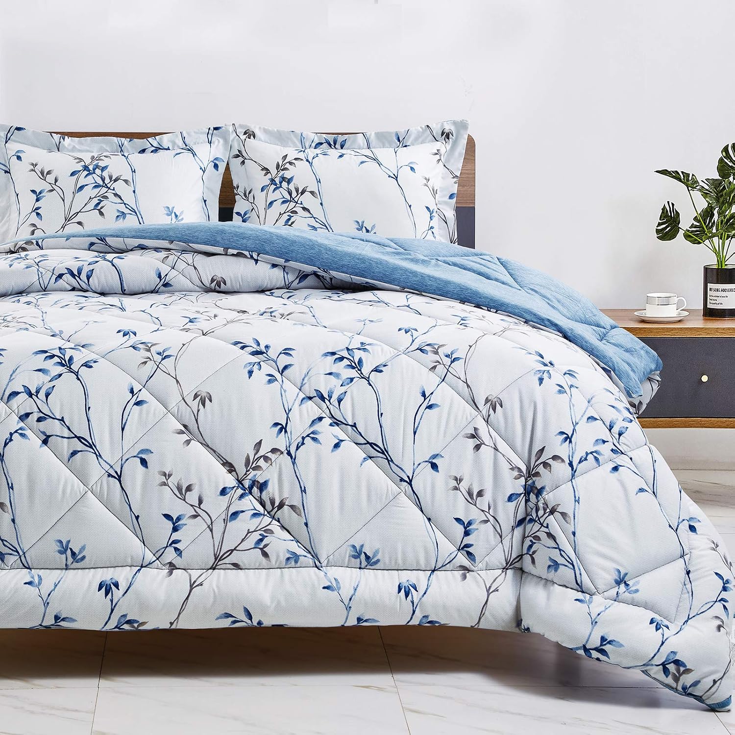 CozyLux Queen/Full 3 Pieces Printed Comforter Set with Orchid Floral Pattern Lightweight Soft Down Alternative Duvet Insert - Fluffy Microfiber Bed Set for All Season, Blue Flower