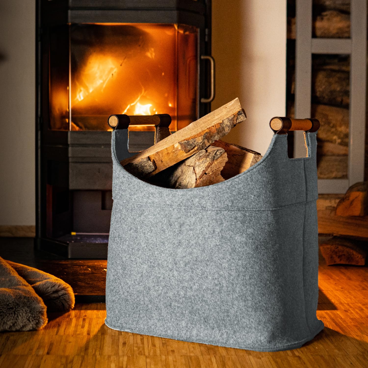Cesto in feltro per legna da ardere grande [70 L] con manici in vero legno (quercia) e fondo in pelle, prodotto in Germania, cestino per legna da ardere XXL, in feltro riciclato Easy and Green (grigio