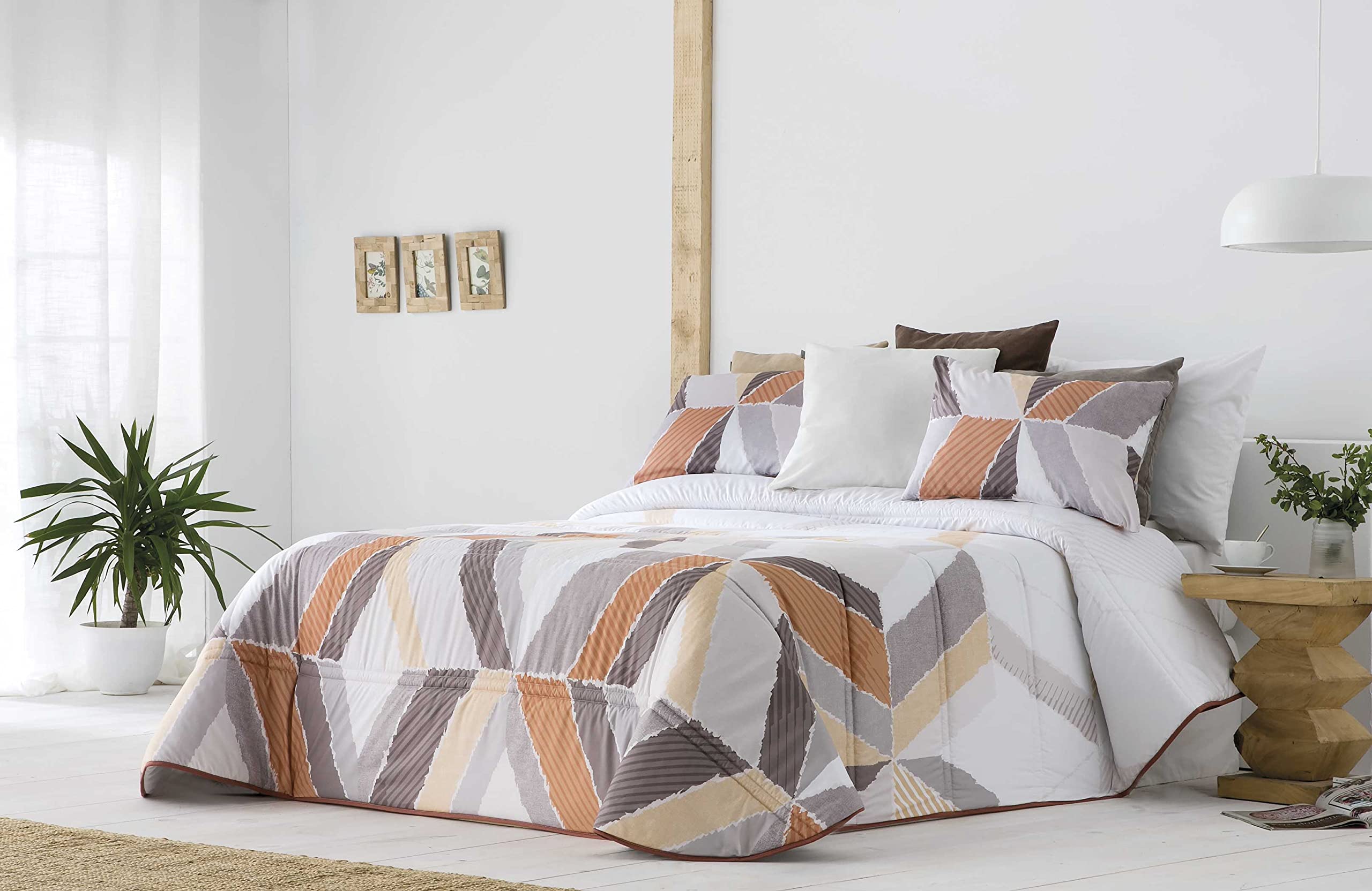 Edredón Conforter Soria Estampado con 2 Fundas de Cojín - Cama 150 - Color Teja C02