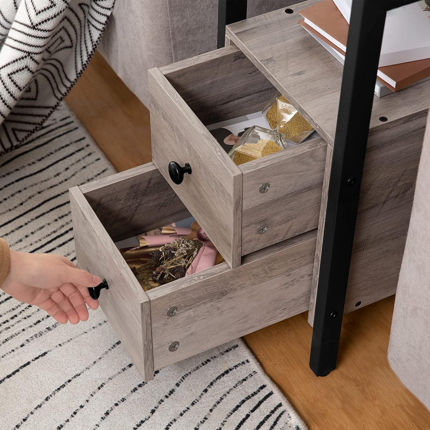 HOOBRO End Table, Narrow Chairside Table with Drawer and Open Storage Shelf, Nightstand for Small Spaces, Stable and Sturdy Construction, Wooden Look Accent Furniture, Greige and Black BG548BZ01G2