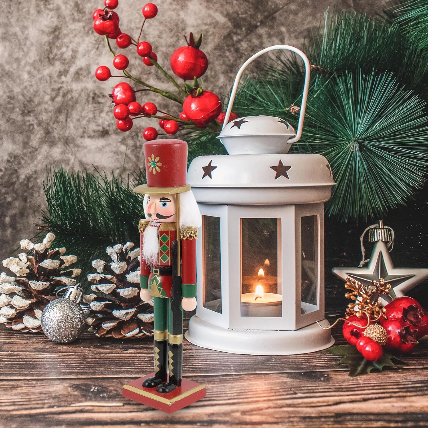 Christmas Nutcracker Figurine Wooden Soldier Nutcracker Ornament with Holiday Xmas Tabletop Decoration for Home