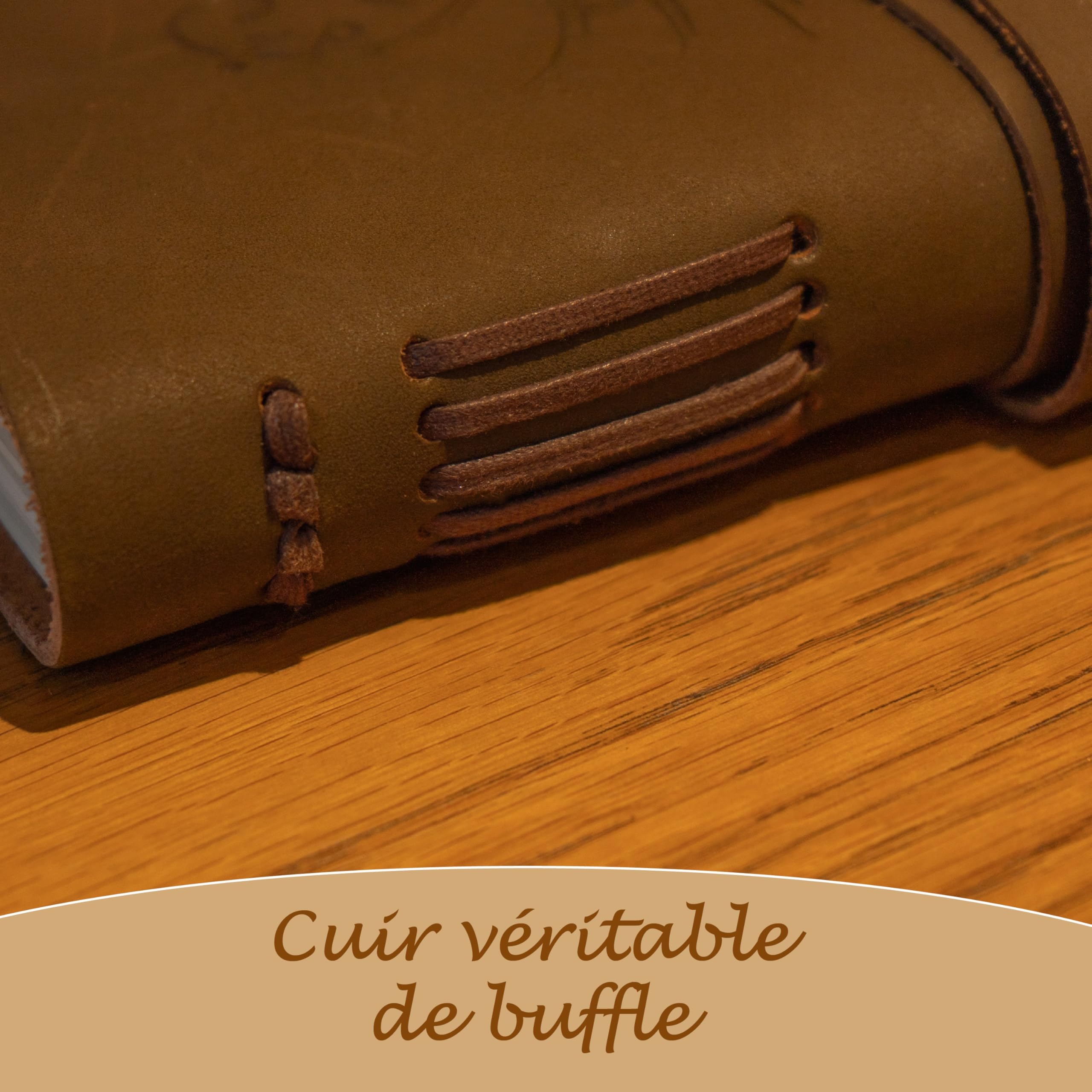 Coffret journal cuir Sovereign-Gear – Motif notes de musique en relief – Carnet buffle fait main 8x6" avec stylo et marque-page – Journal vintage non ligné, cadeau haut de gamme homme/femme.