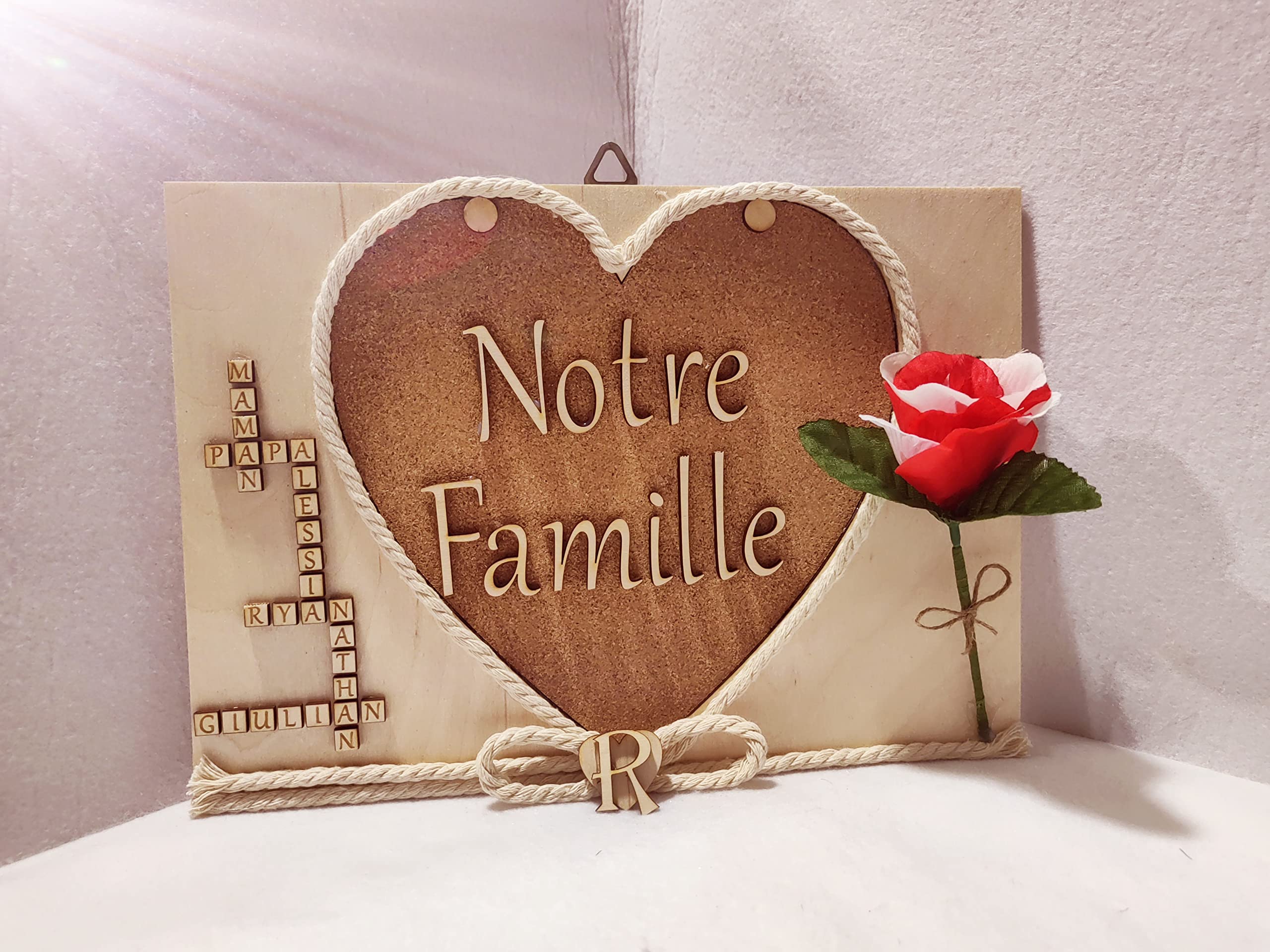 Cadre personnalisé Famille en bois noble, tableau décoratif haut de gamme fabriqué sur mesure