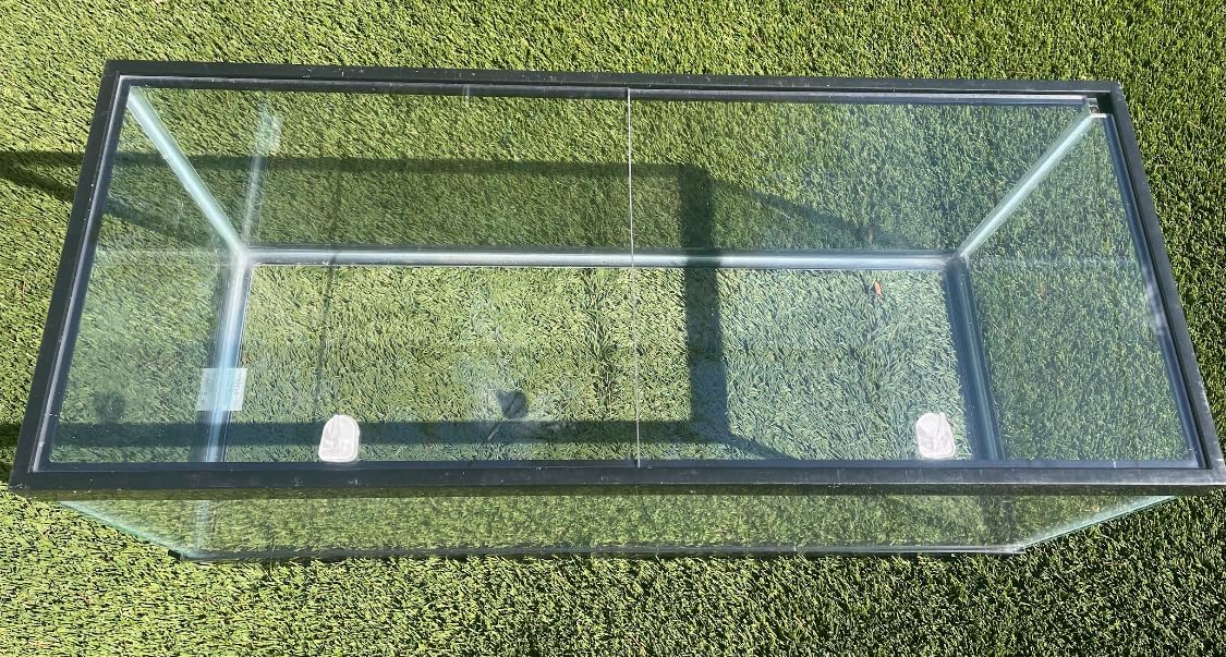 Aquarium Lid - 20 Gallon Long - Half Cut - Also Fits 29 Gallon Tanks - 3/16" Clear Polycarbonate Material - Tank not Included