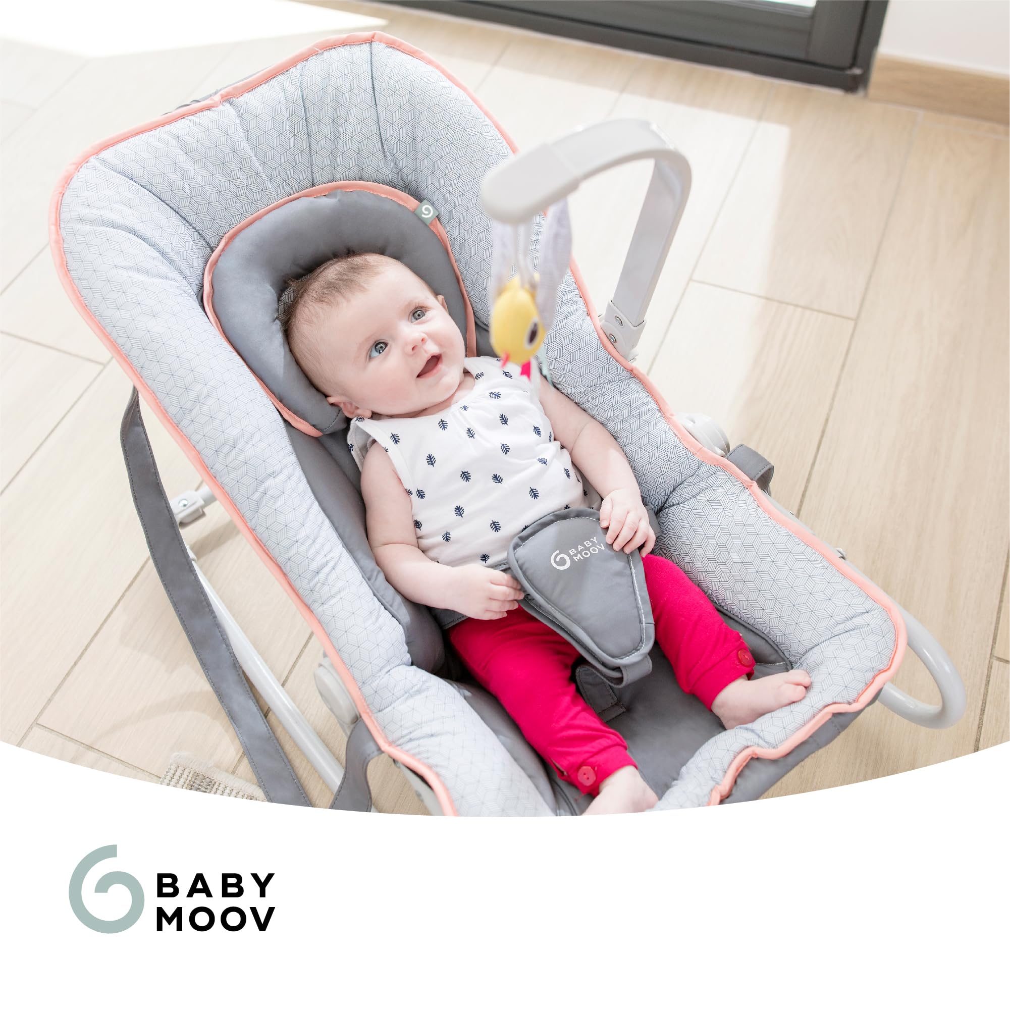 Babymoov Babywippe Graphik Peach, 5-fach verstellbare Rückenlehne, abnehmbarer Spielbogen