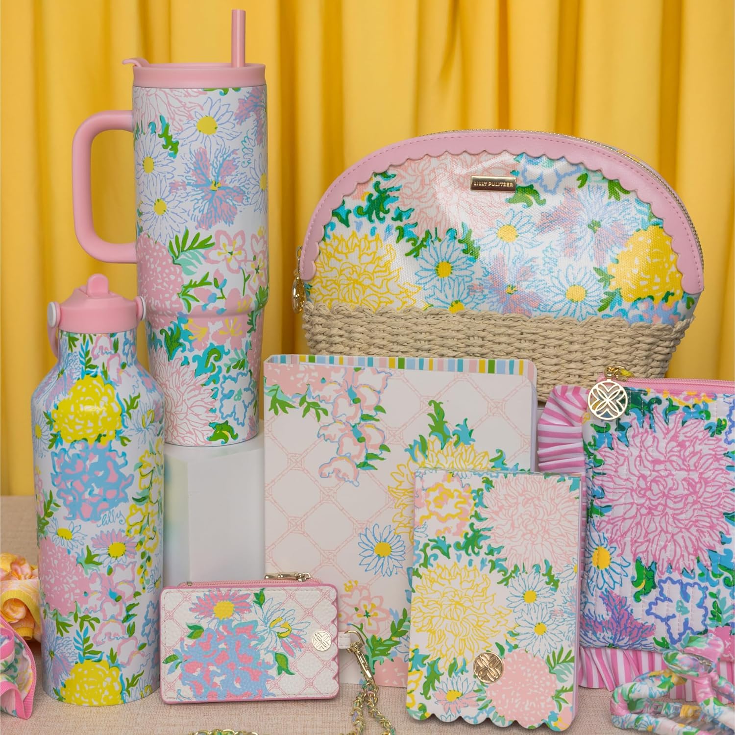 Lilly Pulitzer Stainless Steel Water Bottle, 25 Oz Metal Water Bottle, Double Wall Insulated Tumbler with Lid (Lilly Garden Home)