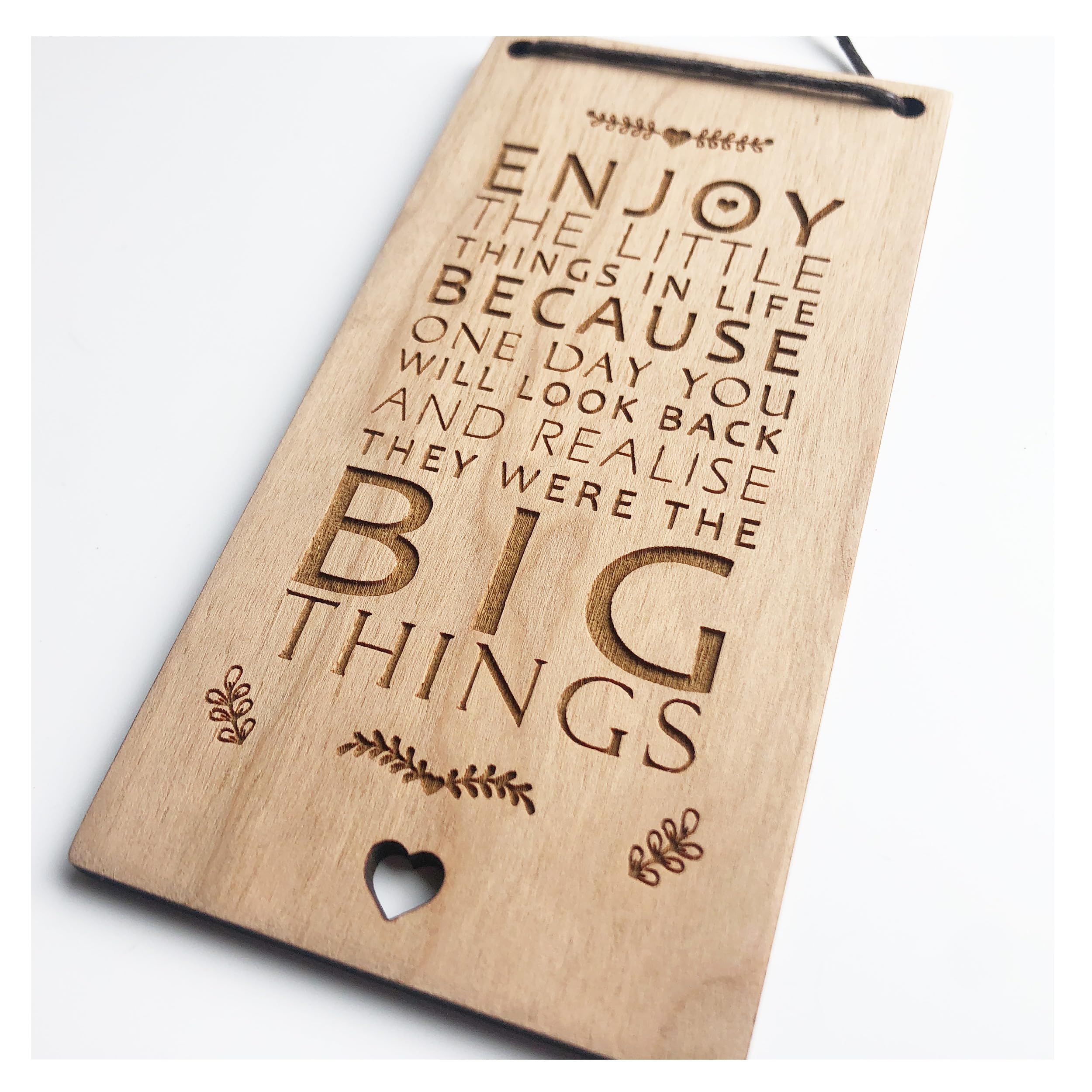 Lovethis** Enjoy The Little Things Best Friend Sentiments Wooden Plaques - Cute Quotes And Sayings To Make Your Day Better (Enjoy The Little Things)