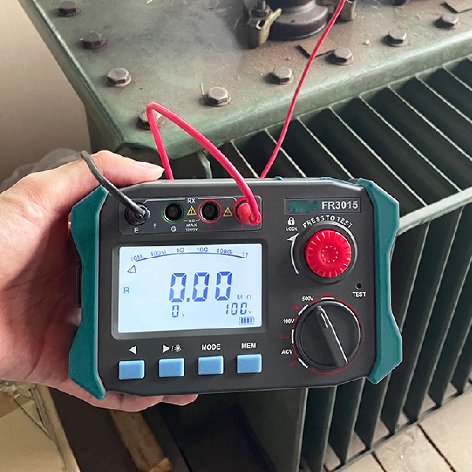 Eujgoov Isolationsmessgerät Digitaler Isolationswiderstandstester 1000V 50,00GΩ mit LCD Hintergrundbeleuchtung Datenspeicherung und USB for Motoren