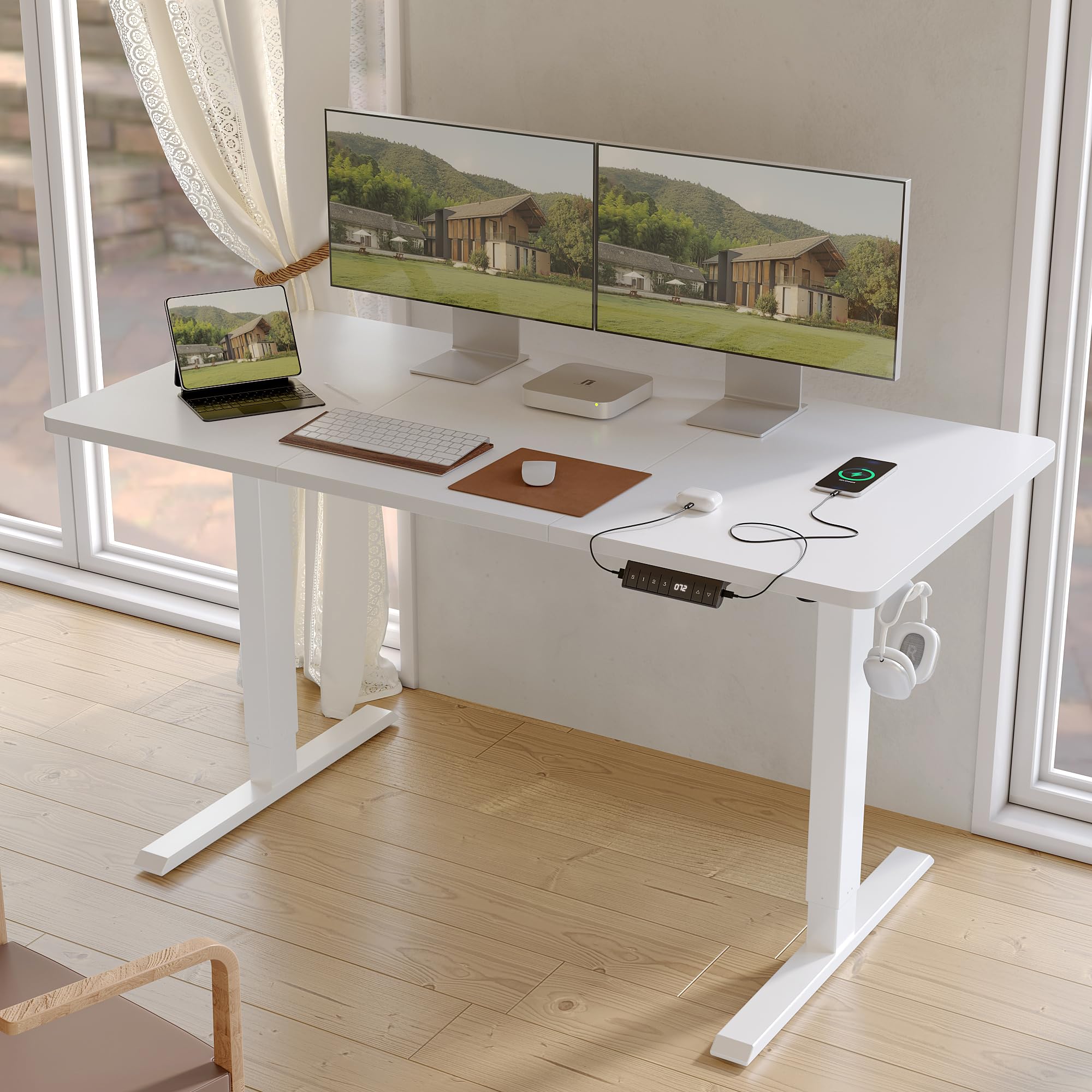 FEZIBO Höhenverstellbarer Schreibtisch mit USB-A und USB-C-Ladeanschlüssen, 120 x 60 cm Steh-Sitz Tisch, Schreibtisch Höhenverstellbar Elektrisch, Ergonomischer Computertisch Homeoffice, Weiß