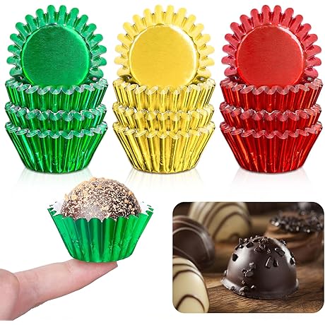 Whaline 300Pcs Christmas Mini Cupcake Liners
