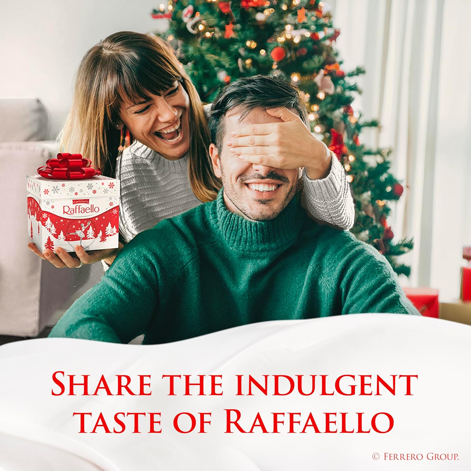 Raffaello, Premium Creamy Almond and Coconut Treat, Holiday Gift Box with Bow, 18 Individually Wrapped Treats, 6.35 oz