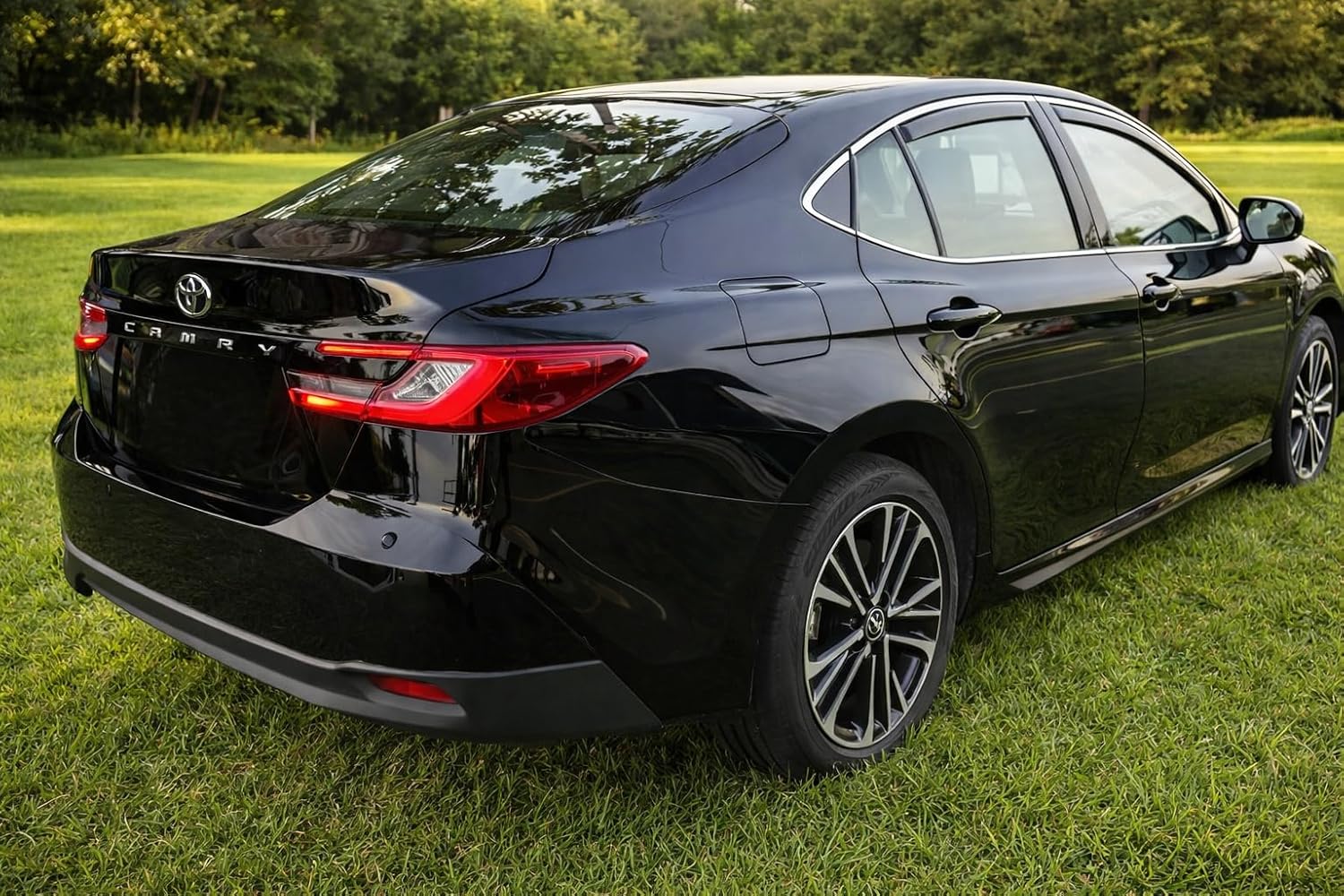 2025 2026 in-Channel Rain Guards for Toyota Camry Side Window Visor Deflectors LE SE XLE XSE