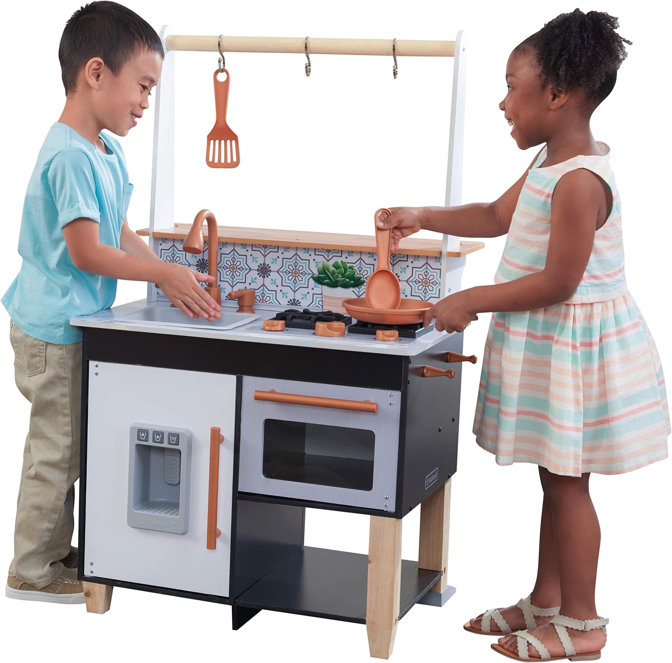 KidKraft Artisan Island Play Kitchen for Kids, Wooden Toy Kitchen with Kitchen Accessories included, Kids' Kitchen set with Working Ice Maker, Toddler Toys, Kids' Toys, 53441