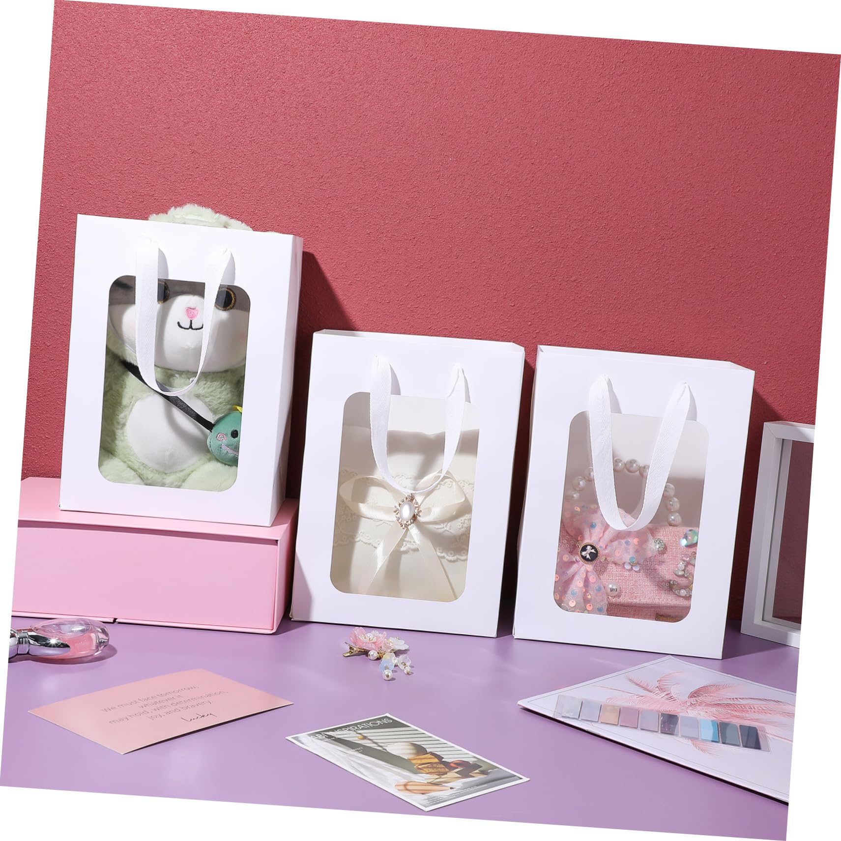 ULTECHNOVO 20 Stück Weiße Durchsichtige Geschenktüten mit Fenster 18x13x25cm Papier Geschenkbeutel mit Griffen für Hochzeit Party und Gastgeschenke