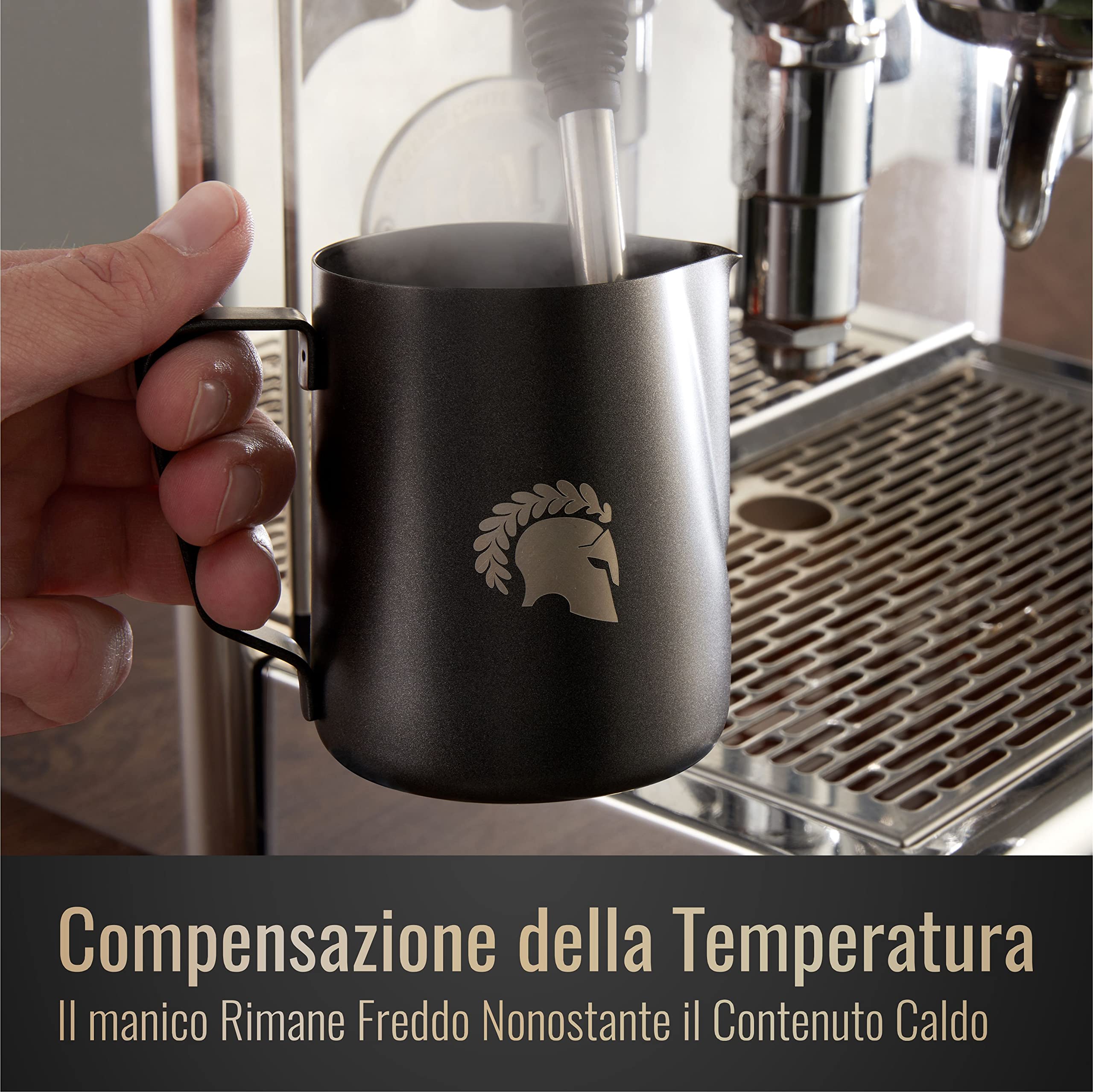 Barista Legends® - Bricco per latte in acciaio inox nero opaco, 350 ml, con beccuccio speciale per una perfetta schiuma di latte, rivestimento in teflon (nero, 350 ml)