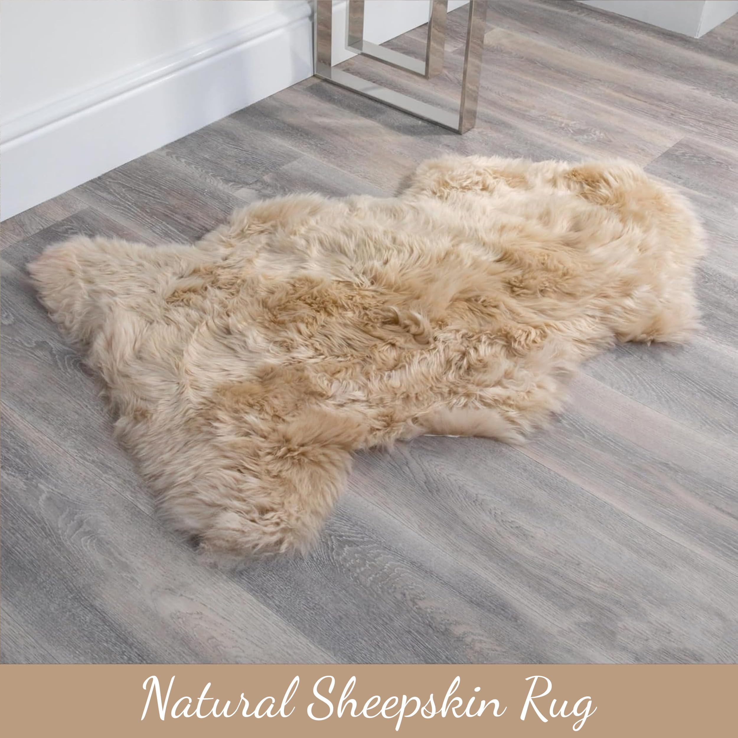 Infinity Leather Tapis Luxe en Peau de Mouton véritable 100% Laine Naturelle, Doux, Soyeux et Moelleux. Idéal pour Chambre, canapé ou Sol. Chaud et Respirant. Parfait! (90 x 60 cm) (Taupe)