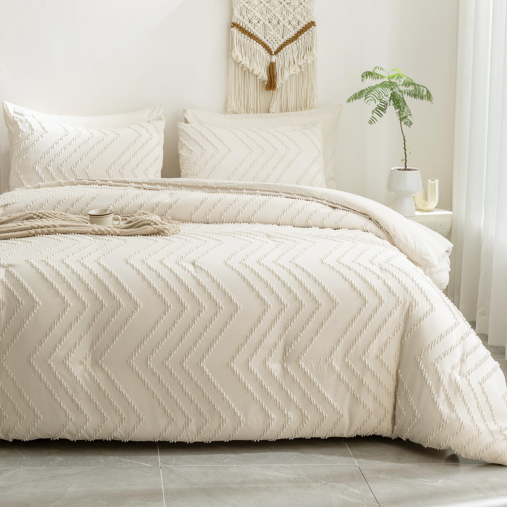 Full Comforter Set Beige for sale Katy, TX Nellis Auction