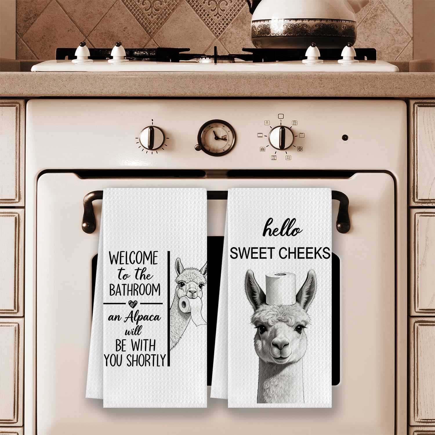 Funny Alpaca Hand Towels for Bathroom Decor, Llama Gift for Wome Kids, 16x24 Inches Set of 4