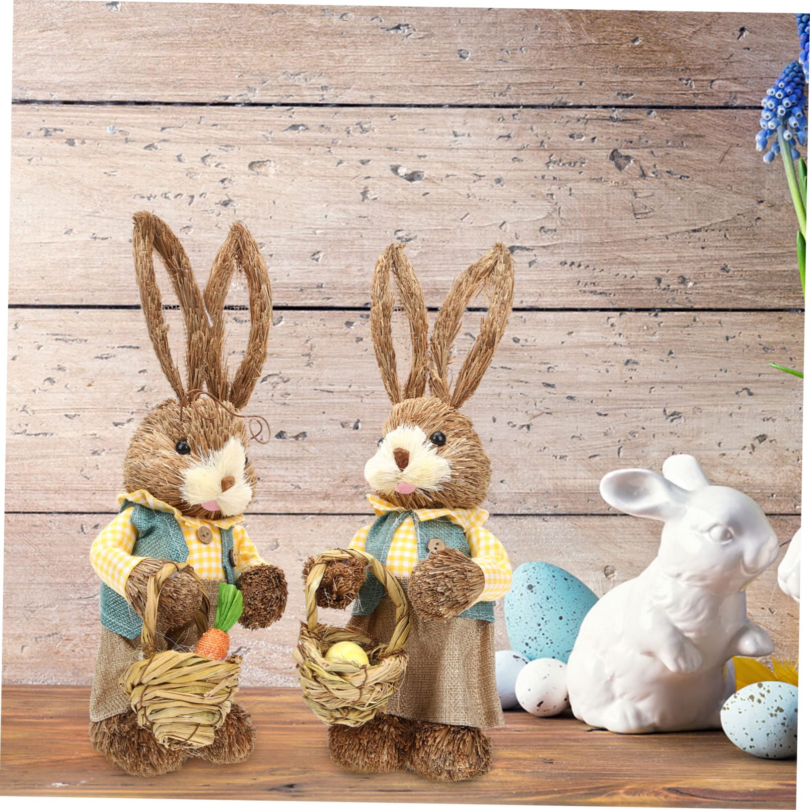 Handgewebte Hasenfigur aus Stroh und Baumwollstoff, 2 Stück