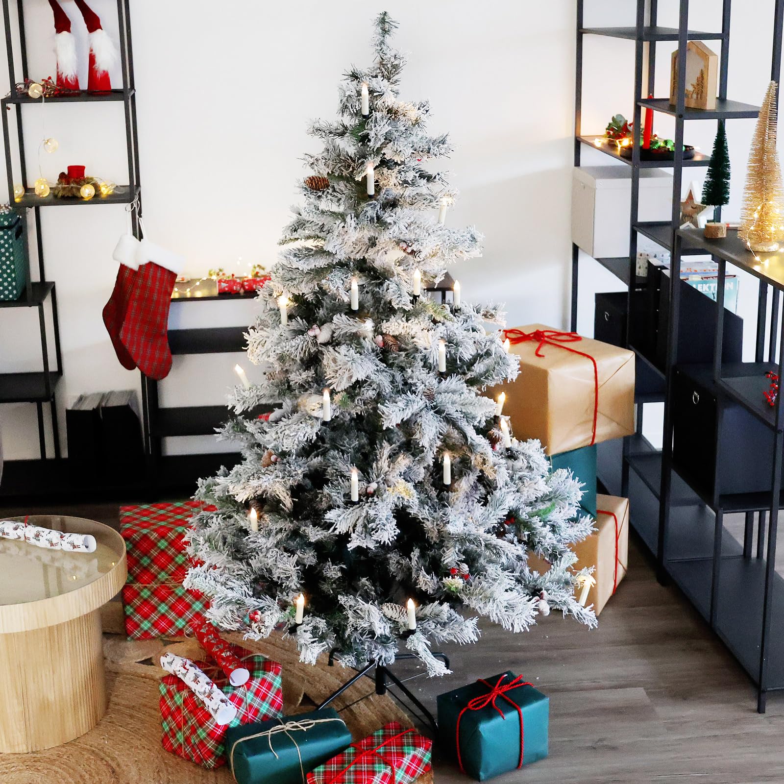 Amazon.de: SVITA Weihnachtsbaum knstlich Wei mit Schnee mit 1017  Zweig-Spitzen inkl. Metall Stnder Kunstbaum Tannenbaum Kunstschnee  (Luvi-Nadeln | 210cm)