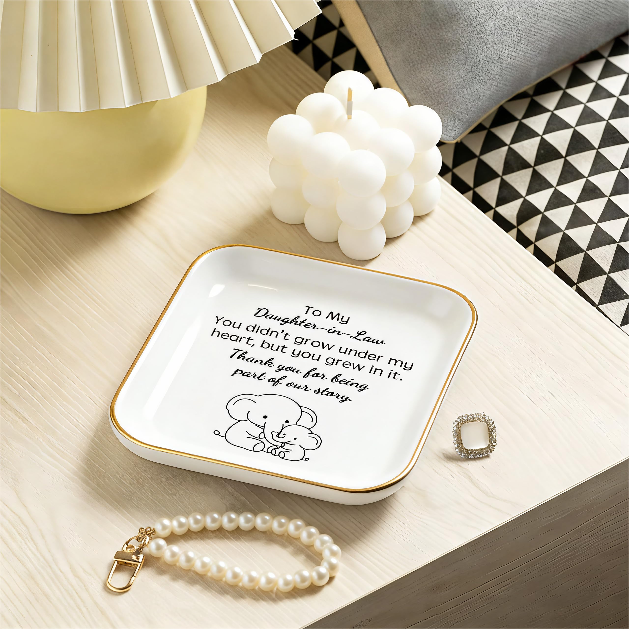 Regalos de elefante para nuera, cumpleaños, boda, Navidad, Día de la Madre | No creciste bajo mi corazón, pero creciste en él. Plato para anillos de cerámica de 4 pulgadas
