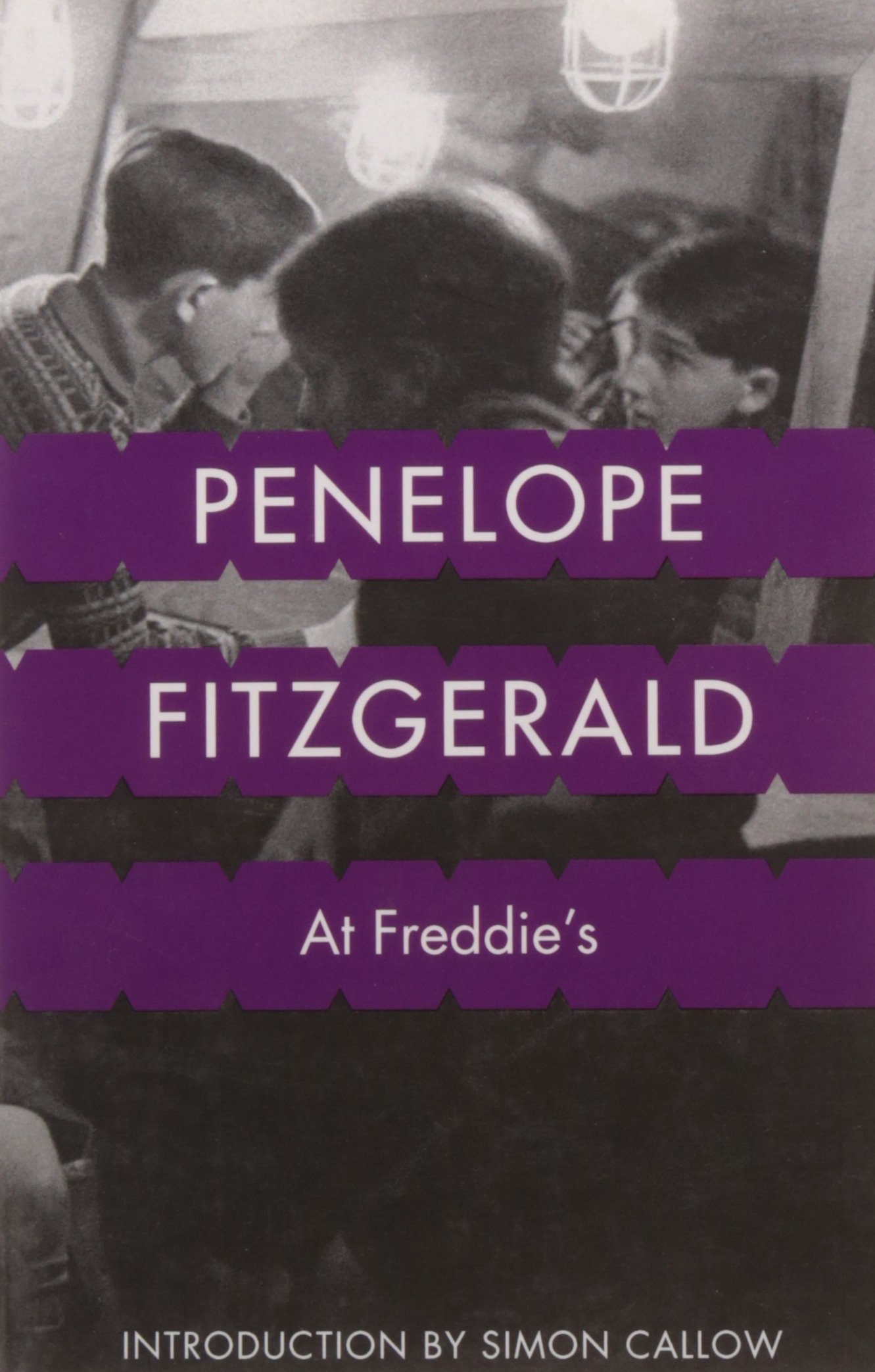 At Freddie's By Penelope Fitzgerald, Simon Callow