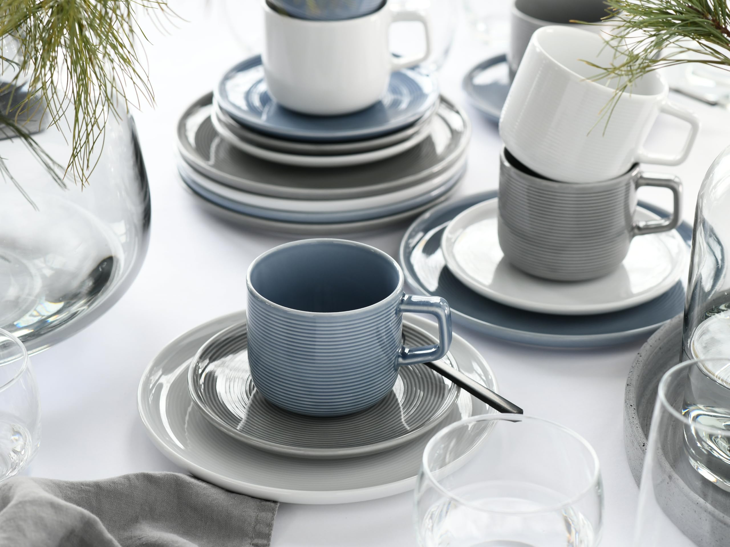 CreaTable, 25073, seria Session Urban, 18-częściowy zestaw naczyń dla 6 osób, porcelanowy serwis do kawy, nadaje się do mycia w zmywarce i używania w kuchence mikrofalowej, wyprodukowano w Europie