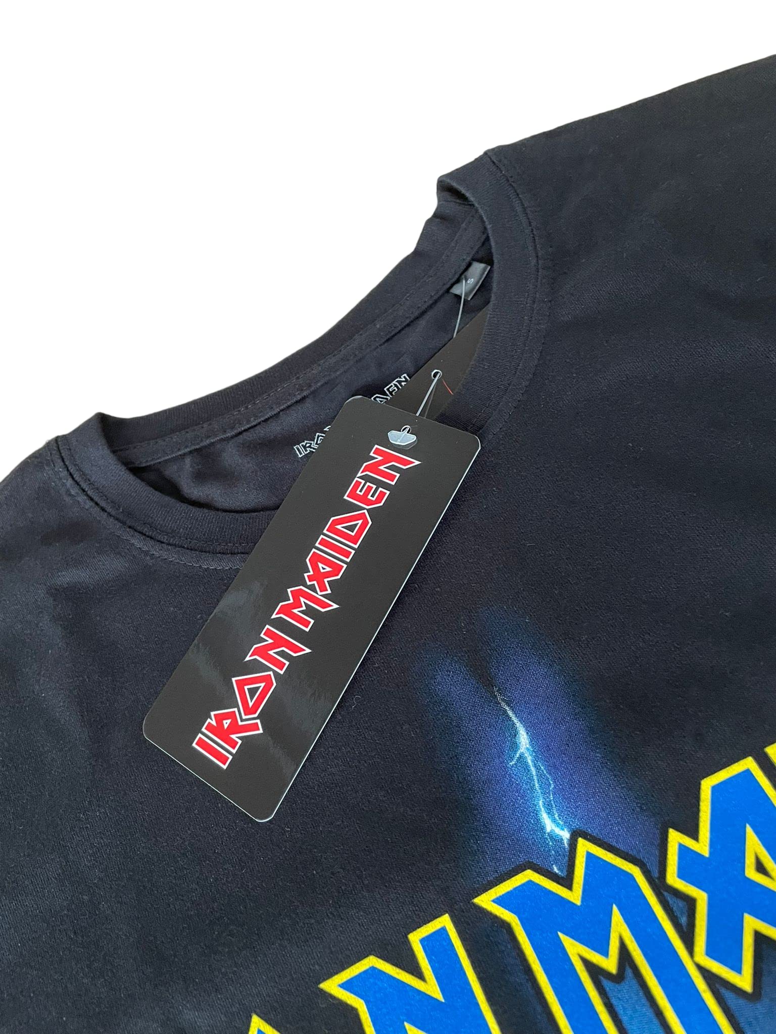 T-Shirt Iron Maiden Mummy Back. T-Shirt Rock Officiel Noir. Bande Heavy Metal. Coton Unisexe. Adulte Garçon.