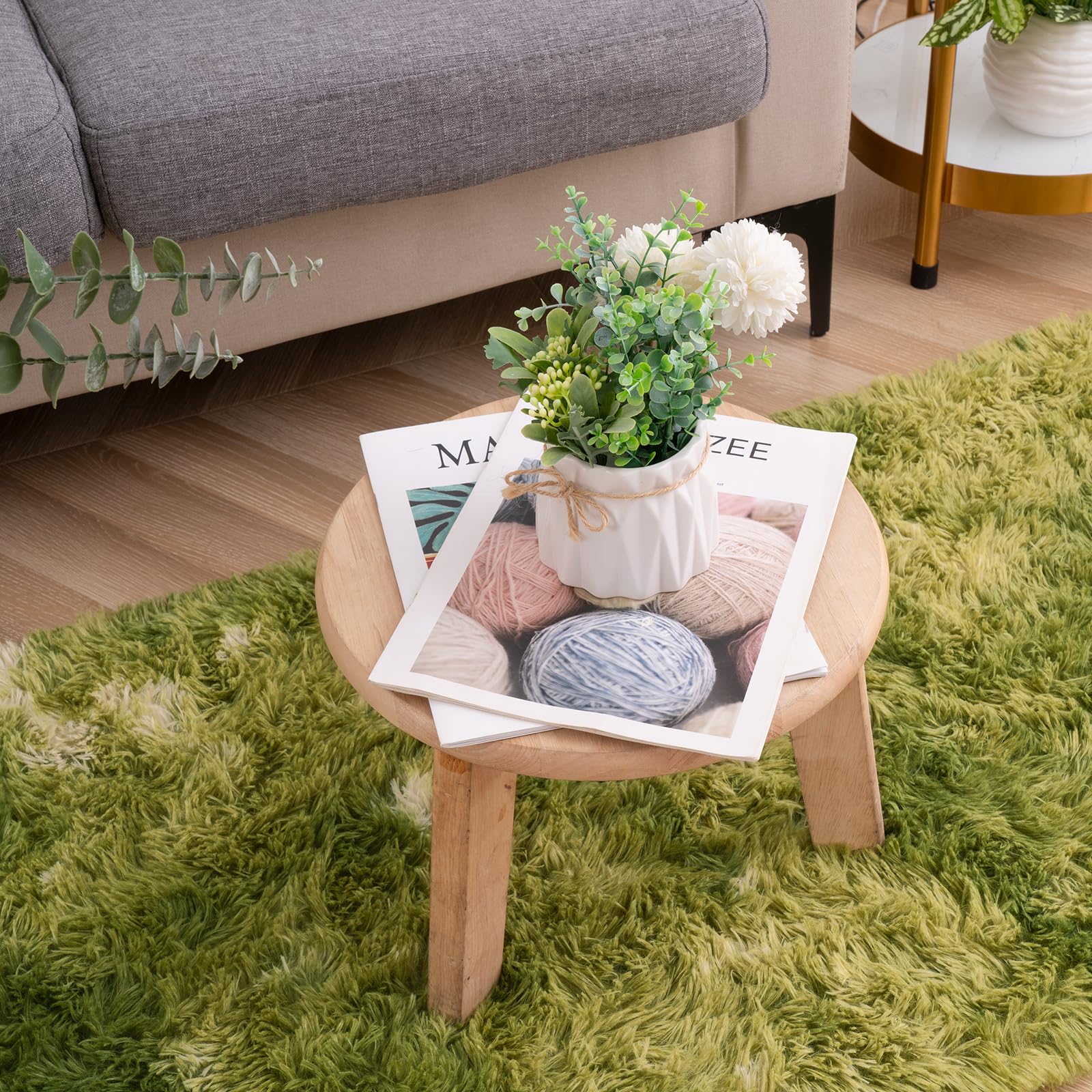 Maxsoft Soft Shaggy Runner Rug for Bedroom, 2x6 Feet Indoor Modern Fluffy Area Rugs Fuzzy Carpet for Hallway Bedside, Upgrade Non-Slip Shag Plush Rug for Dorm Living Room, Tie-Dyed Green