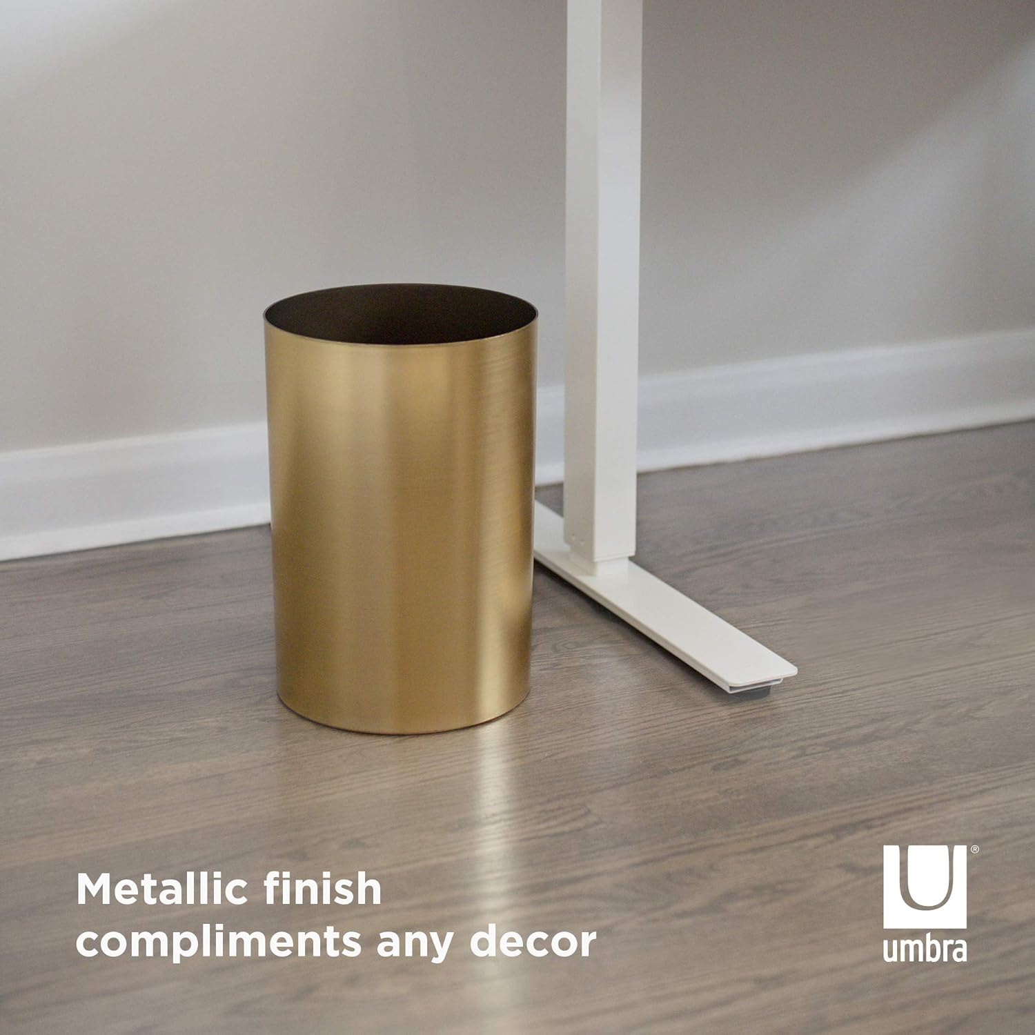 Umbra Metalla 4.75-Gallon(18L) Trash Can, Matte, Brass Look
