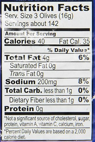 Miniatura 9 de Roland Foods Mezcla de aceitunas griegas country, aceitunas enteras sin hueso marinadas con ajo y pimientos Pepperoncini, alimentos importados