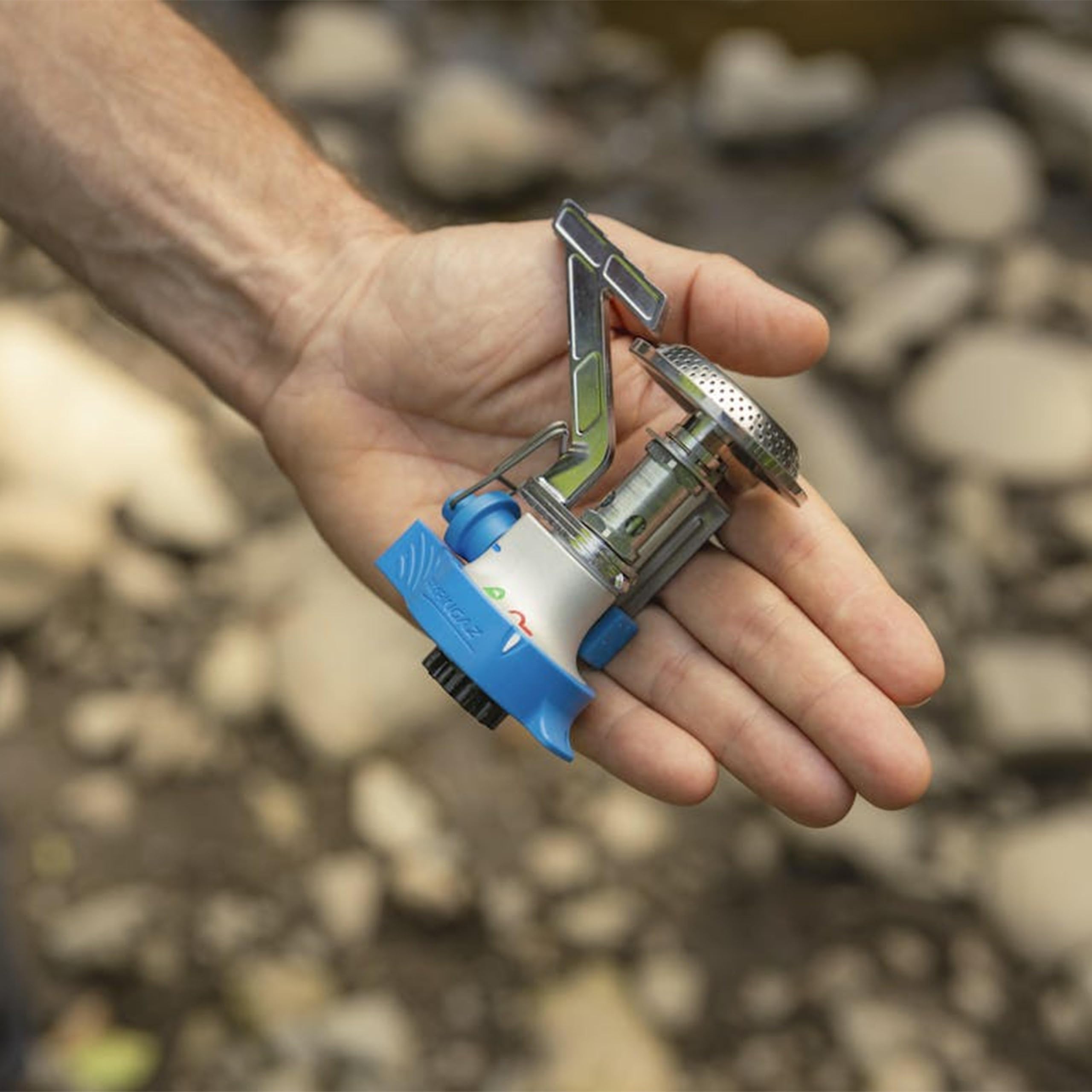Campingaz Kuchenka gazowa Twister Connect PZ | Łatwe podłączenie i podwójna blokada, lekka kuchenka z 1 palnikiem, moc 2900 W, idealna na kemping, festiwale i do 72-godzinnego zestawu awaryjnego