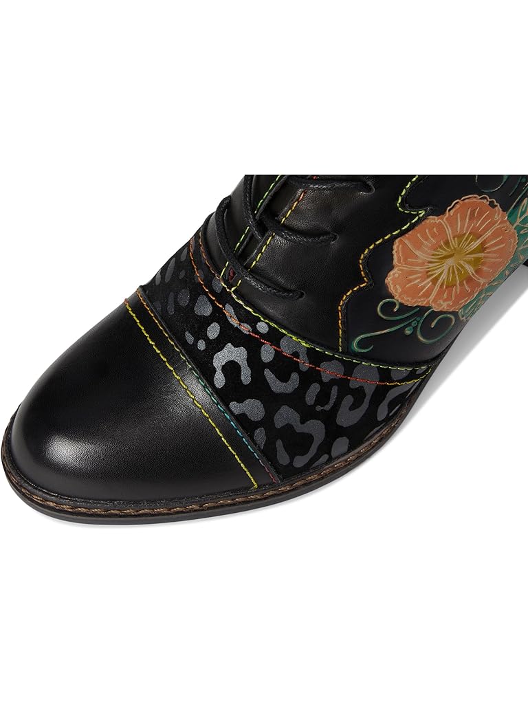Black L'Artiste by Spring Step Hunteera