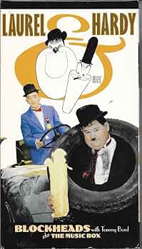その他 Laurel &amp; Hardy: Blockheads + Music Box [VHS] 81FyF3UjXmL._UF350,350_QL50_.jpg