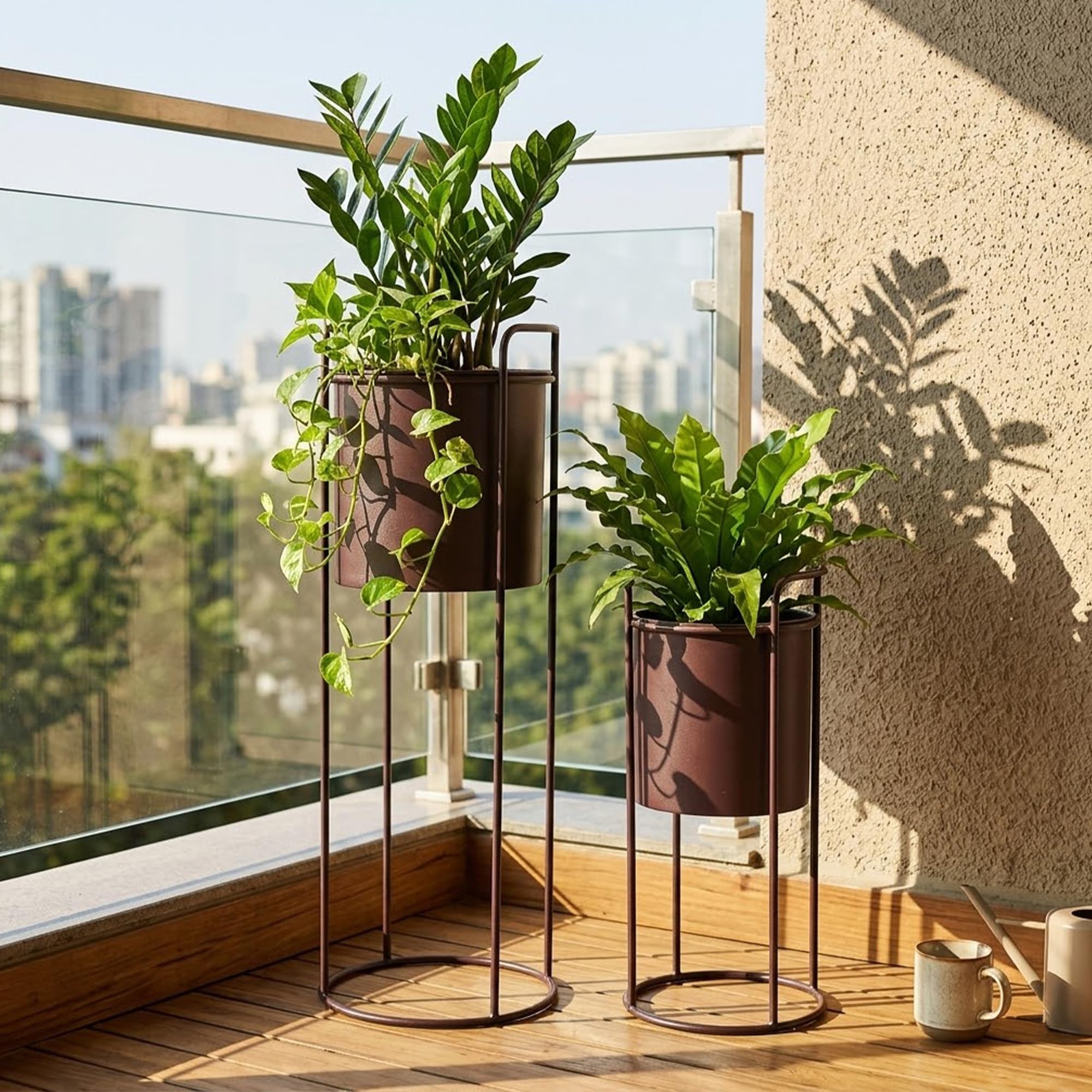 TRIROCKS Set di 2 fioriere con supporto, grande fioriera in metallo per piante da interno, alte 28 e 18 pollici, vasi per piante per soggiorno, angolo cucina, ufficio, giardino, balcone, patio