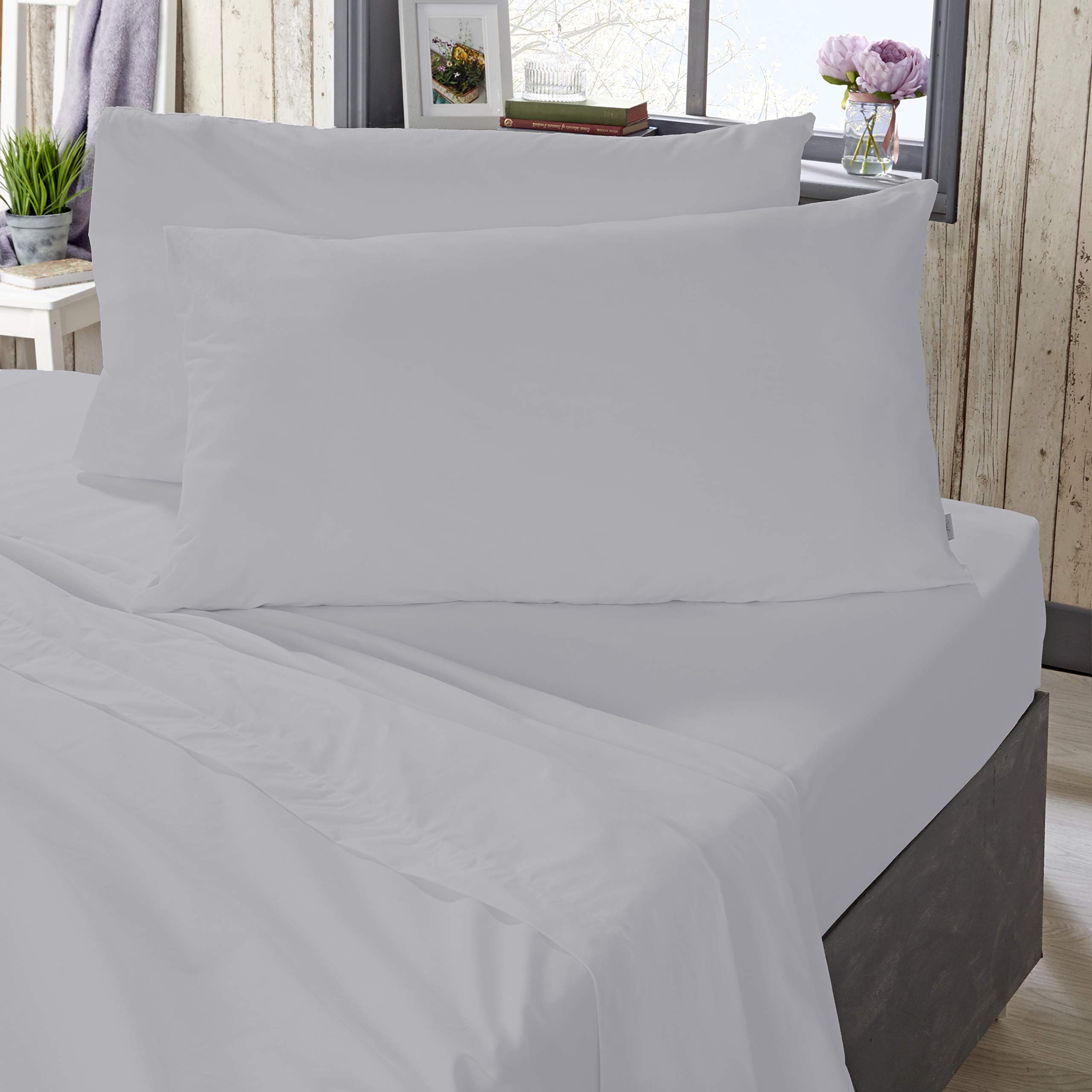 The Bed Linen Store 100% Cotton, 180 Thread Count Percale Plain Dye Fitted Sheet 32cm (12.6") Deep - 5 Colours Available (Super King, Silver)