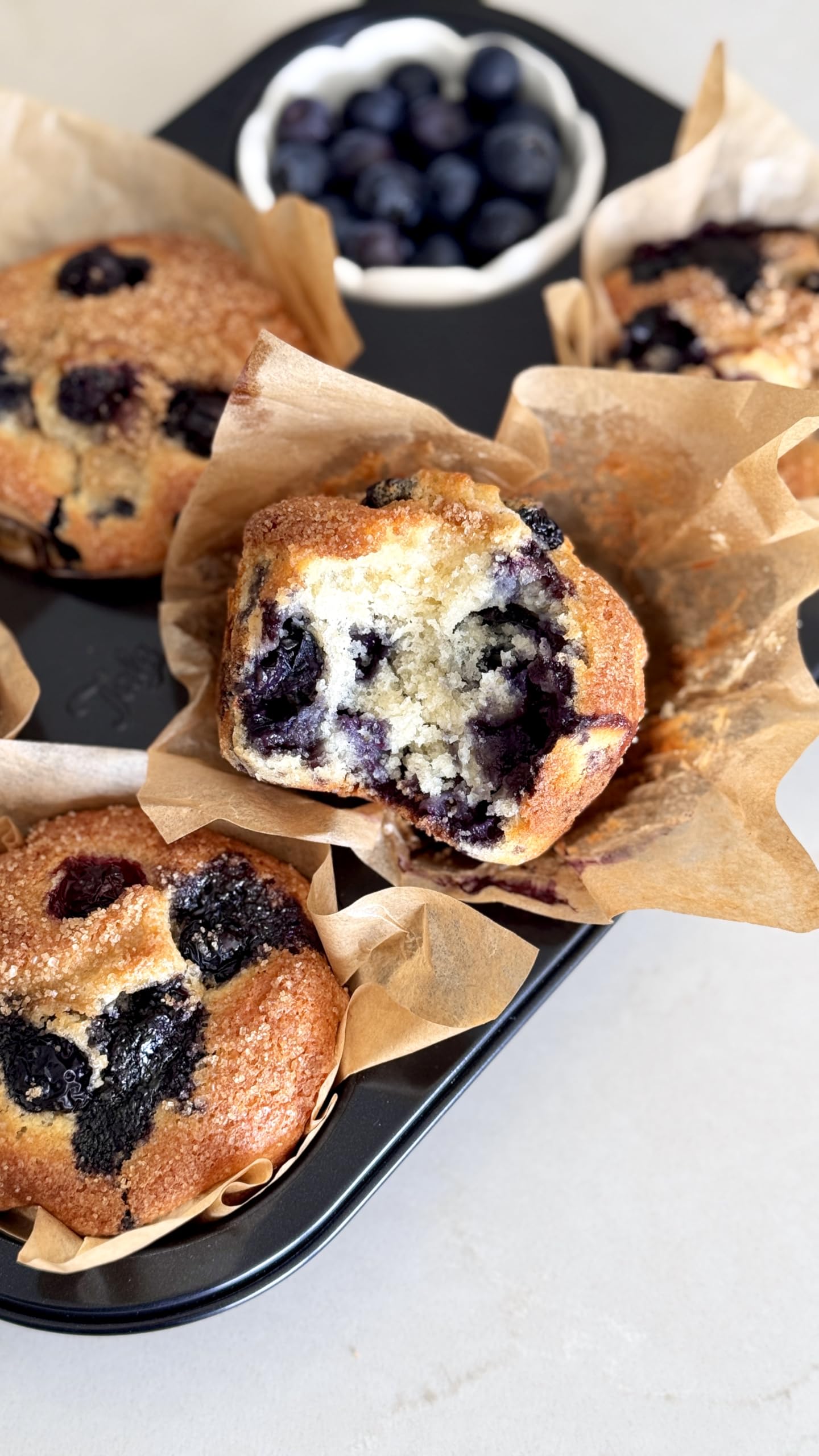 Tala Wydajność, 6 filiżanek Jumbo Muffin Tin, profesjonalna stal węglowa z powłoką zapobiegającą zaćmieniu, opakowanie może się różnić