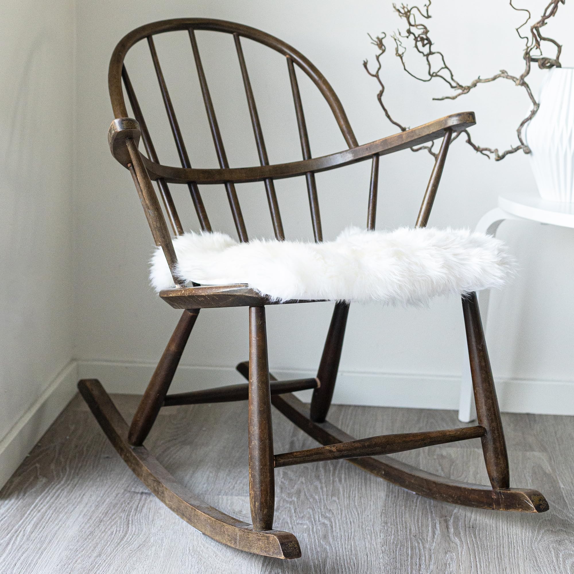 Nordic Sheep Langhaar lamsvel kussensloop 50x50 cm | zachte vacht voor stoelen, bank en bed | Gezellig zitkussen & lamsvel zitkussen in natuurlijke en