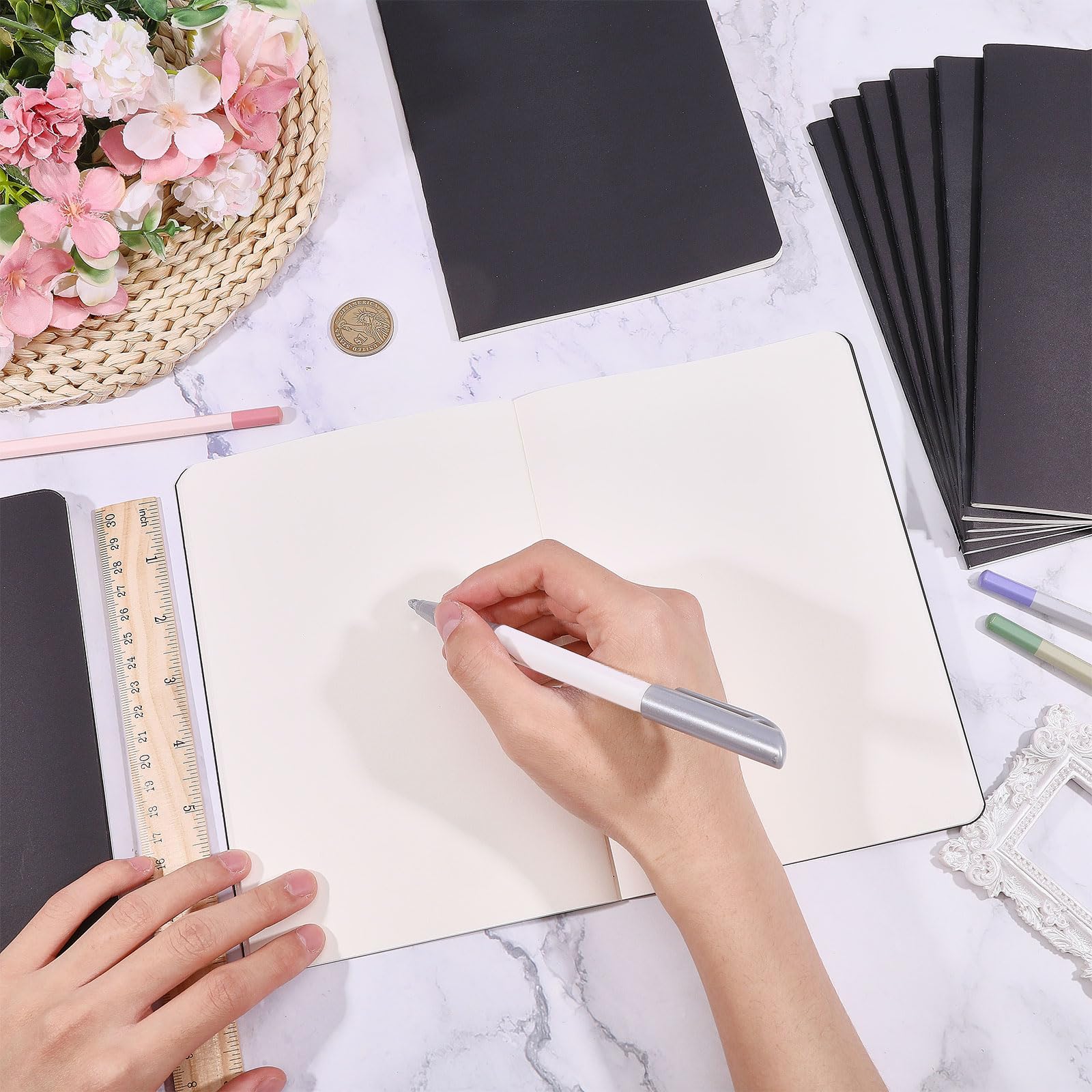 GLOBLELAND 30 cuadernos A5 negros, 50 hojas, 100 páginas, 20 x 12,7 cm, tamaño pequeño, bloc de notas pequeño, sin forro, papel grueso liso para suministros de oficina, dibujo, diario de escritura